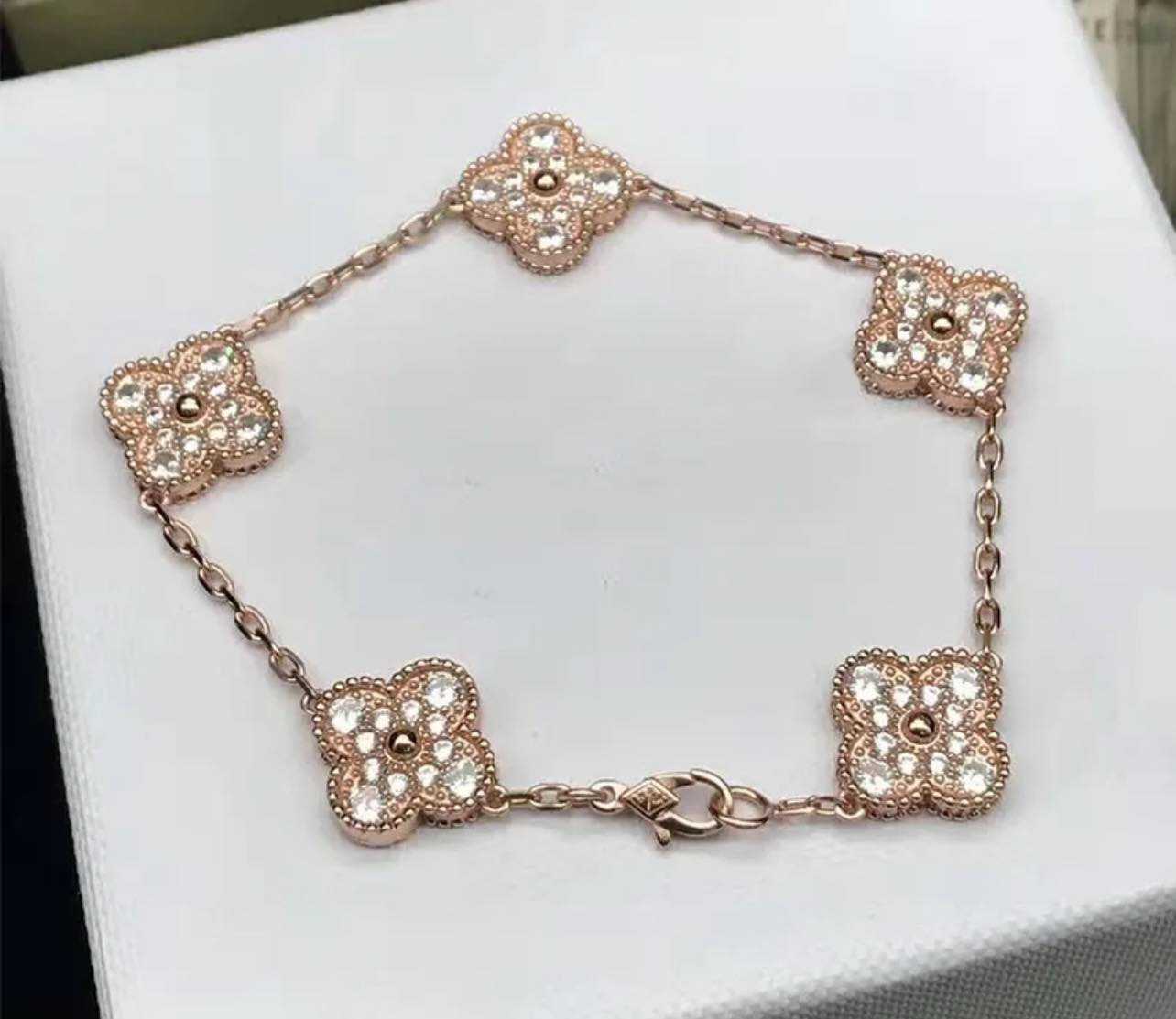 Full diamond 5 motis