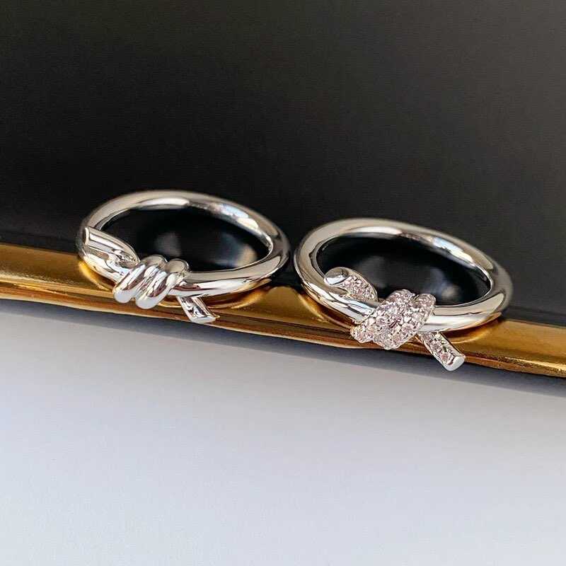 Bow's ring