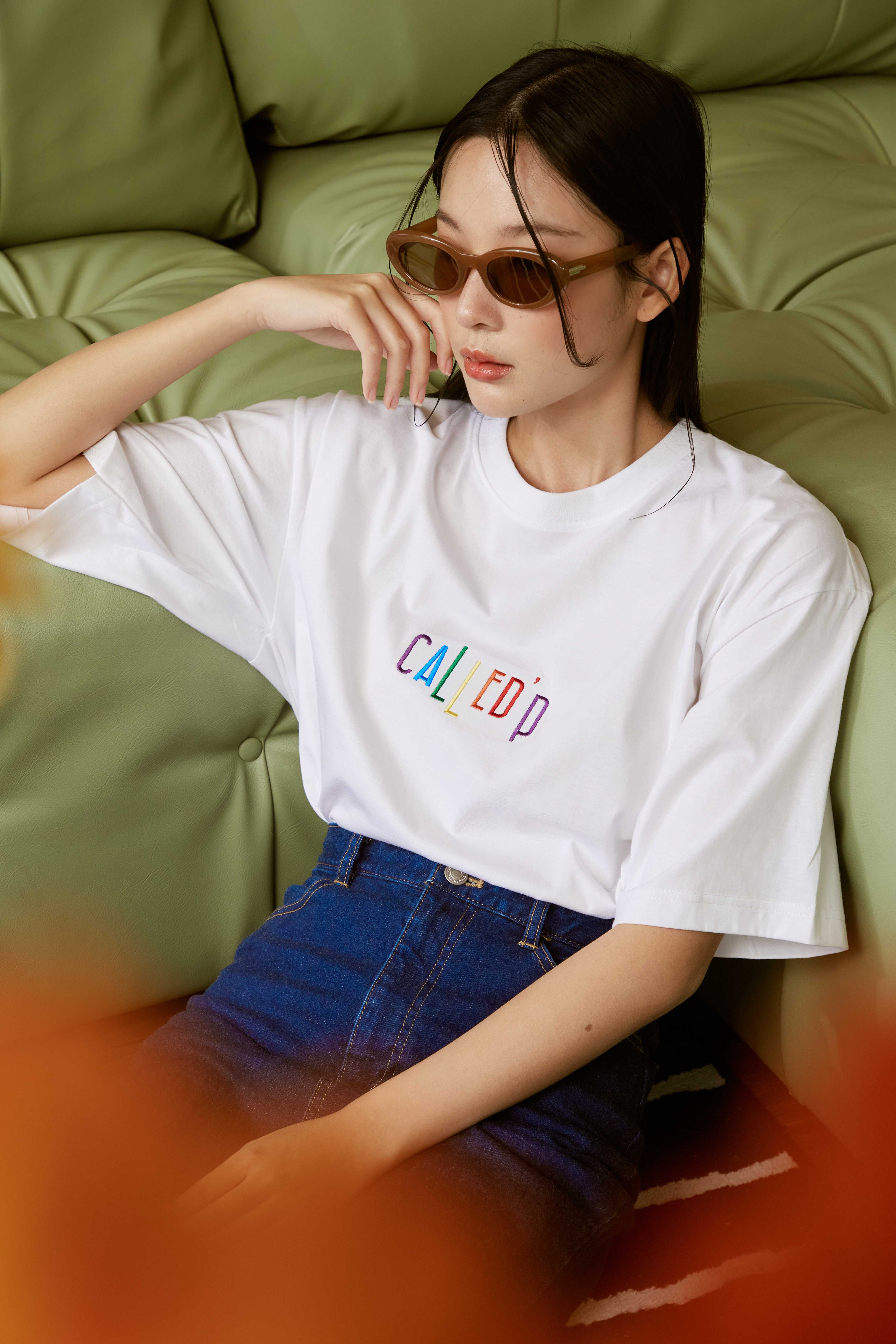 Holiday Tee (Rainbow)