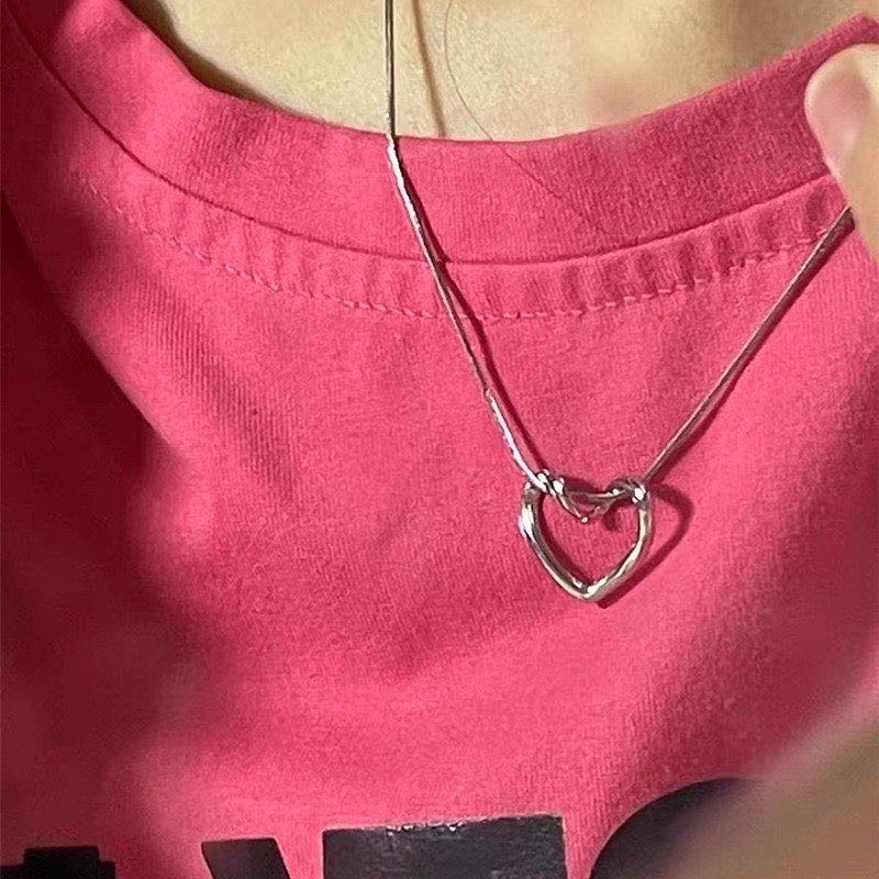 พร้อมส่ง✅New inสร้อยคอรูปหัวใจจจ💗