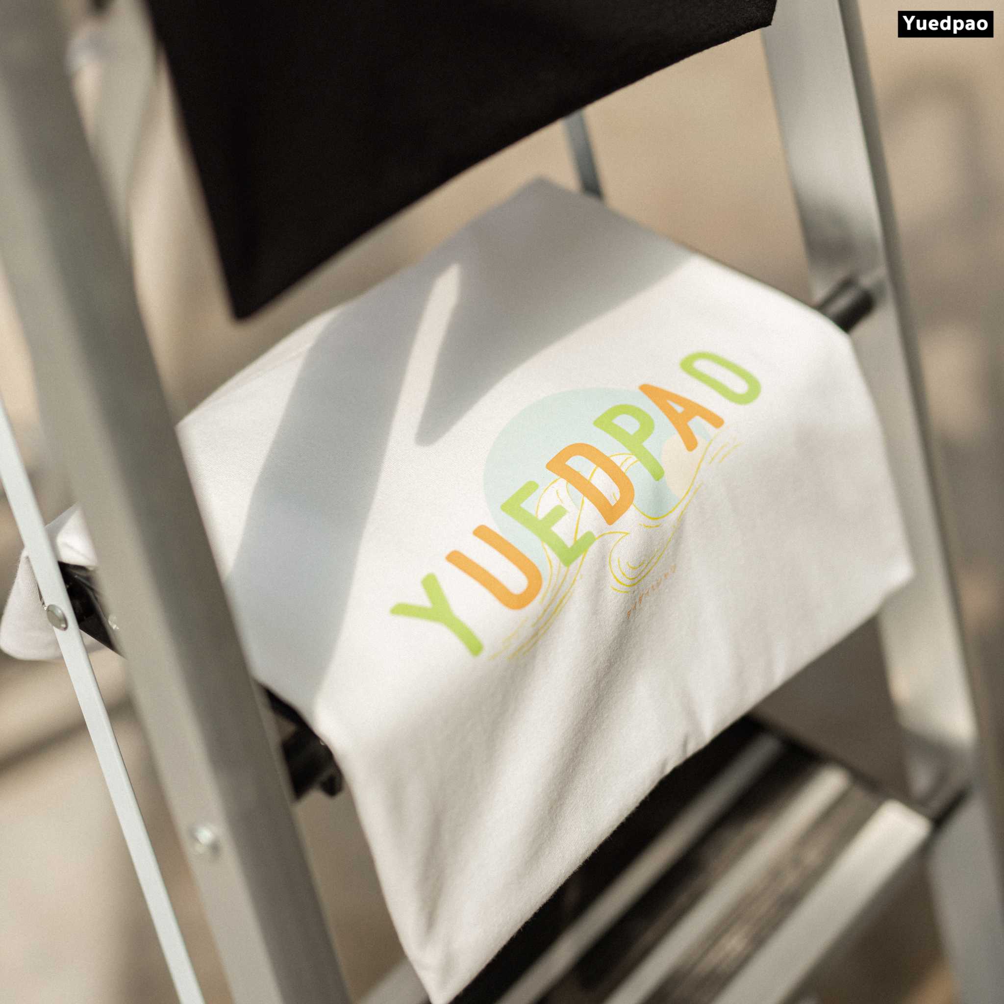 Yuedpao เสื้อยืด OVERSIZE รับประกันไม่ย้วย 2 ปี เสื้อยืดสีพื้น OVERSIZE_Tsunami Colorful สีขาว