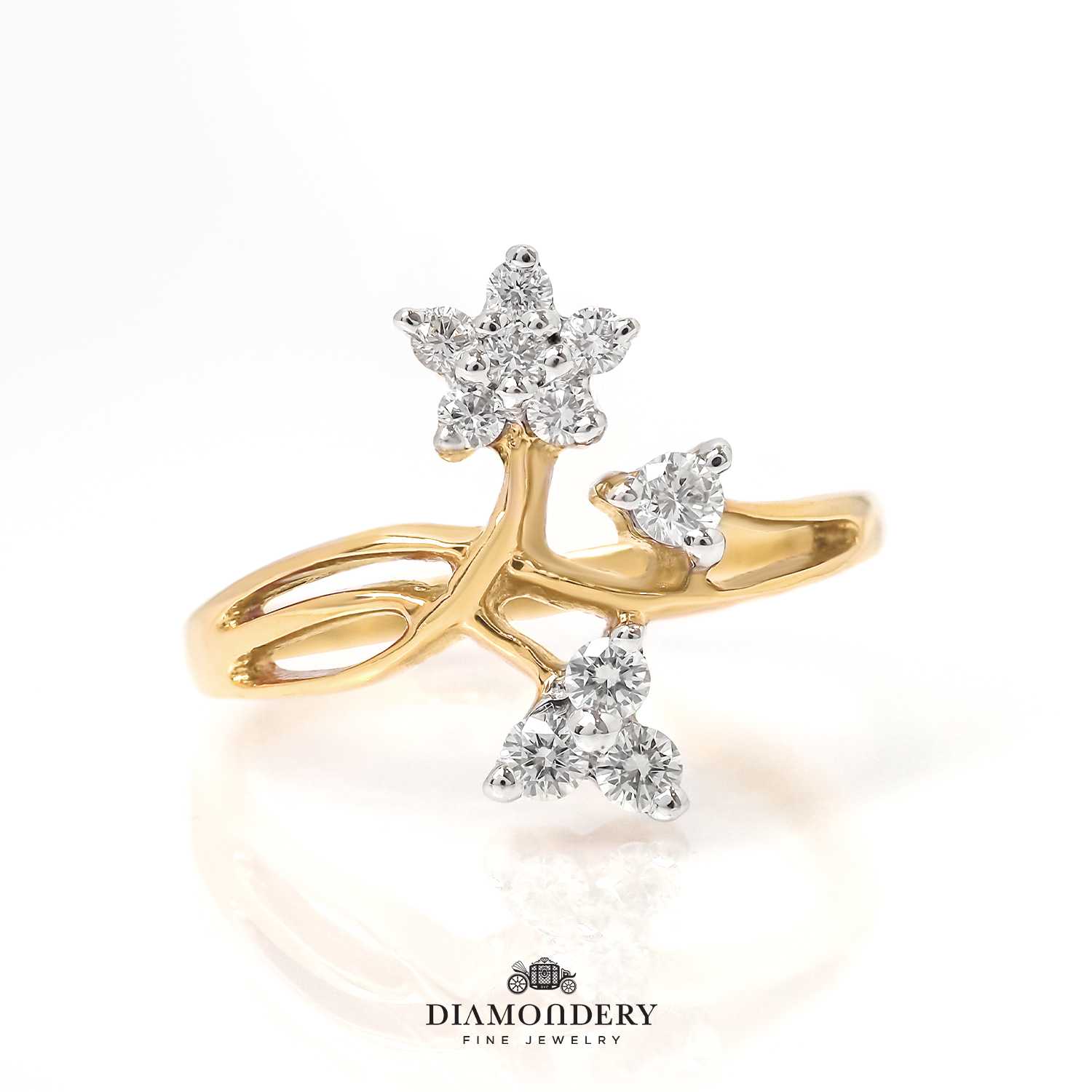 แหวนเพชร Gold Floral Diamond Ring