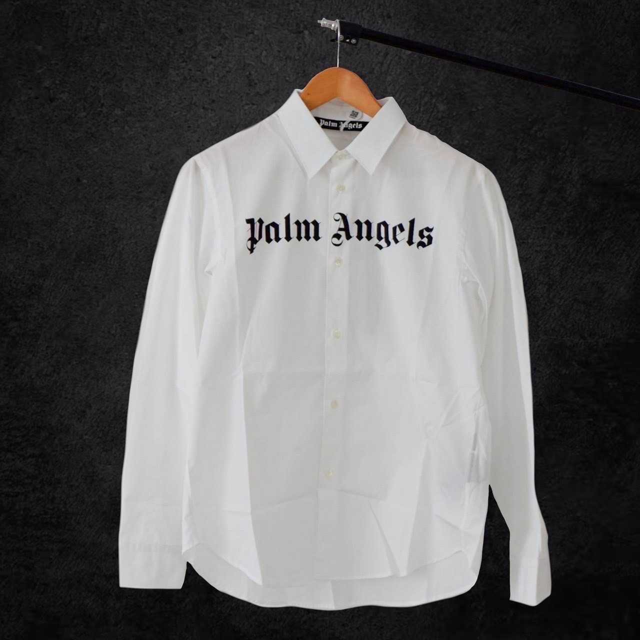 New Palm Angels Logo Shirt     📌(ทักเชทก่อนสั่งซื้อ) 