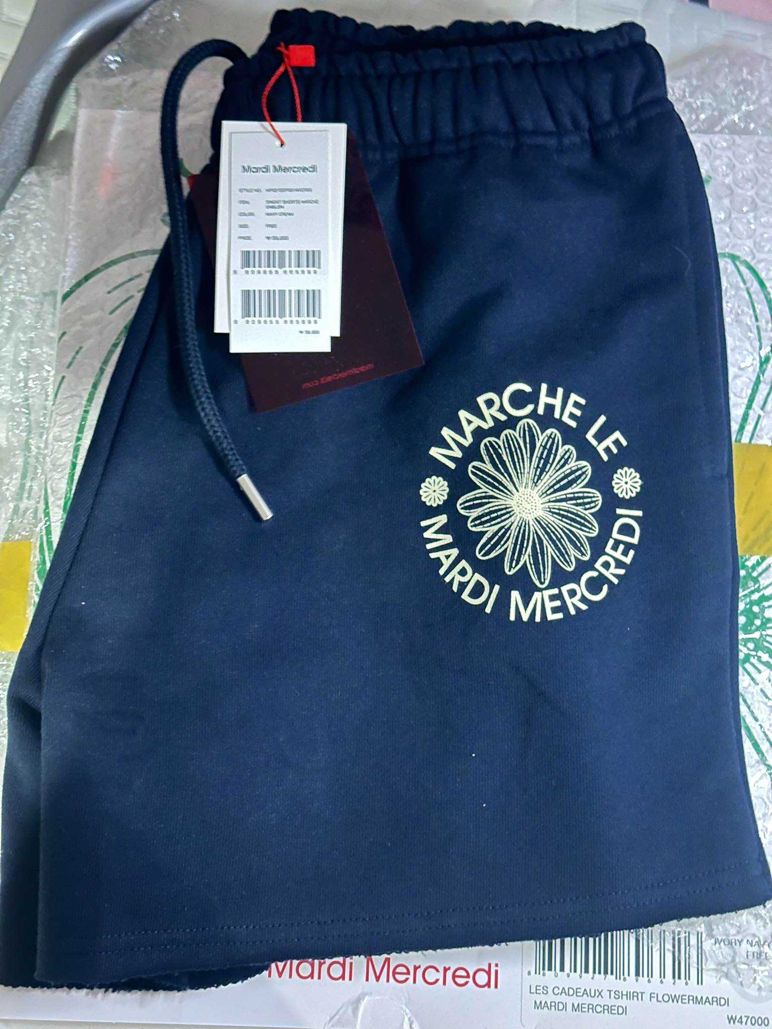 พร้อมส่ง  กางเกงSWEAT SHORTS MARCHE EMBLEM_NAVY CREAM