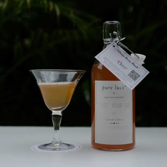 Omija Berry Blush 550mL. (Exclusively for Bangkok Residents!)
