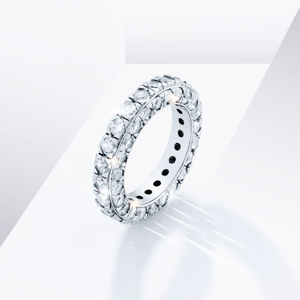 Pave Ring iii