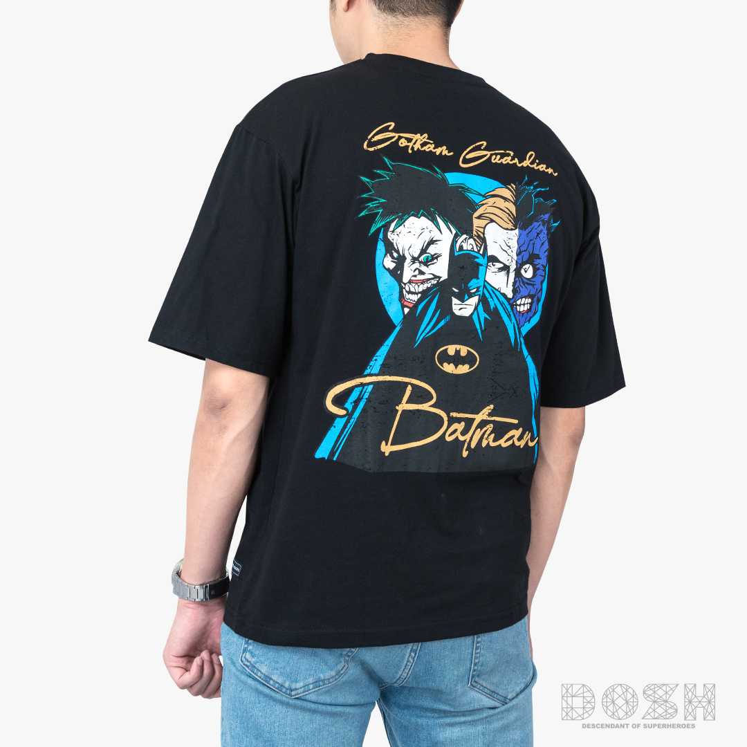 DOSH OVERSIZED SHORT SLEEVE T-SHIRTS BATMAN เสื้อยืดโอเวอร์ไซส์ DBMT5300-BL