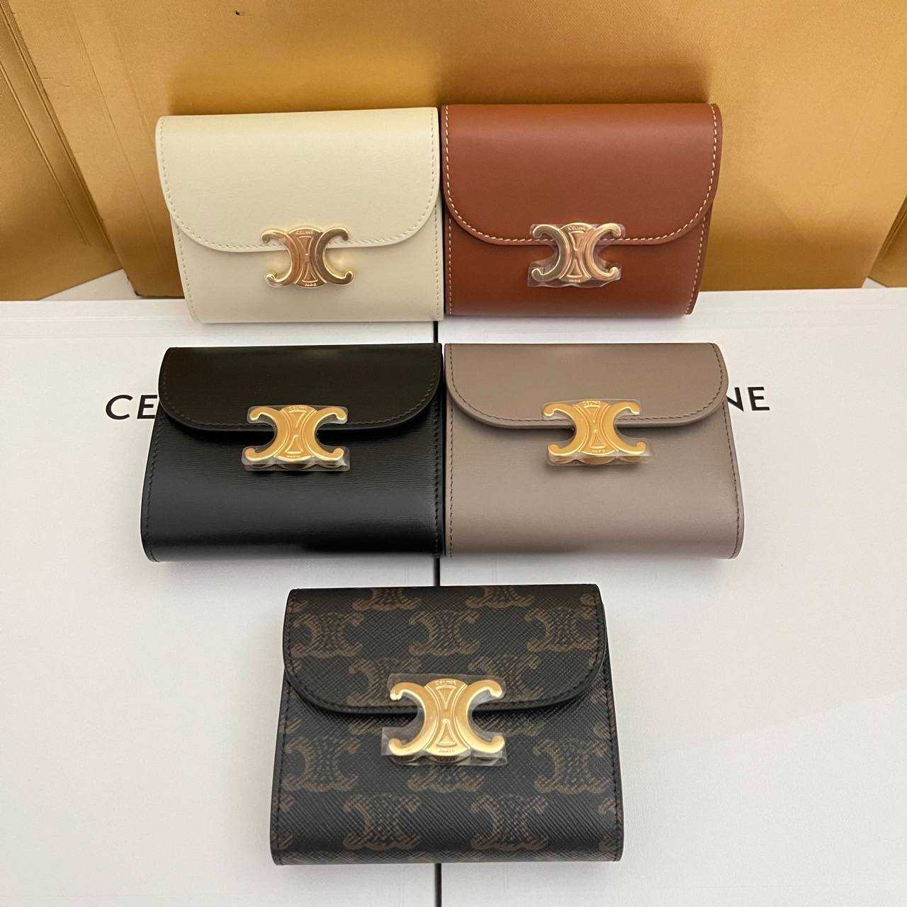New Celine triomphe wallet   📌(ทักเชทก่อนสั่งซื้อ) 