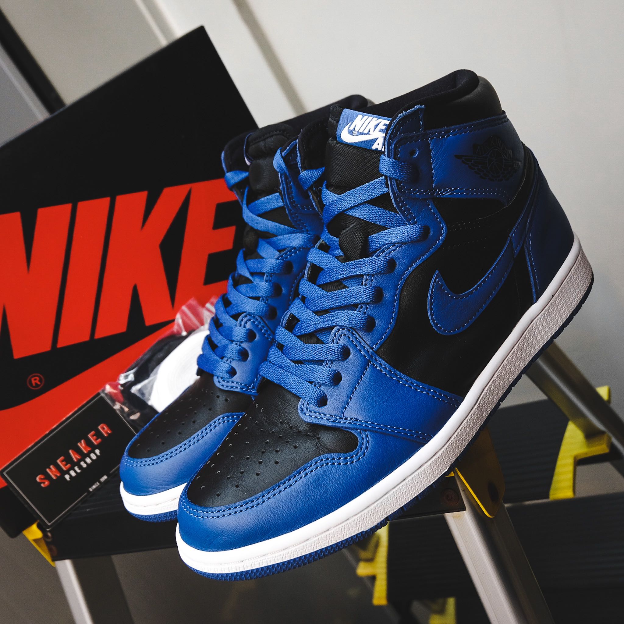 Jordan 1 retro og blue top