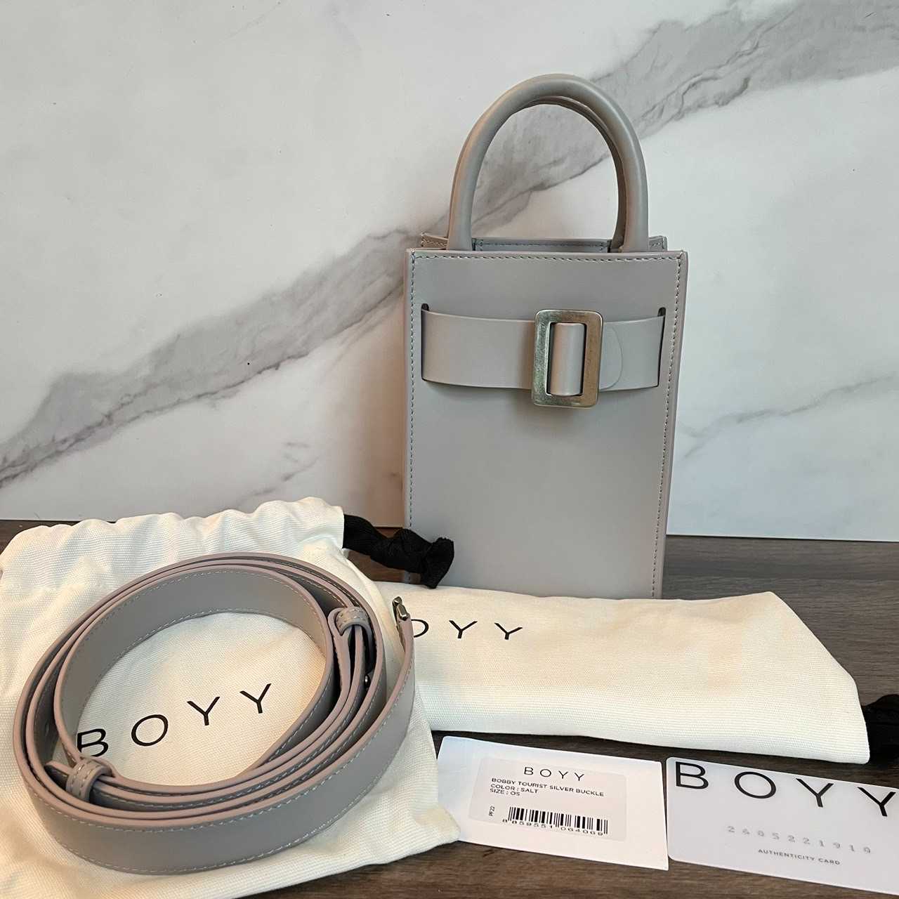 CO230208429 / Boyy / Bobby Tourist