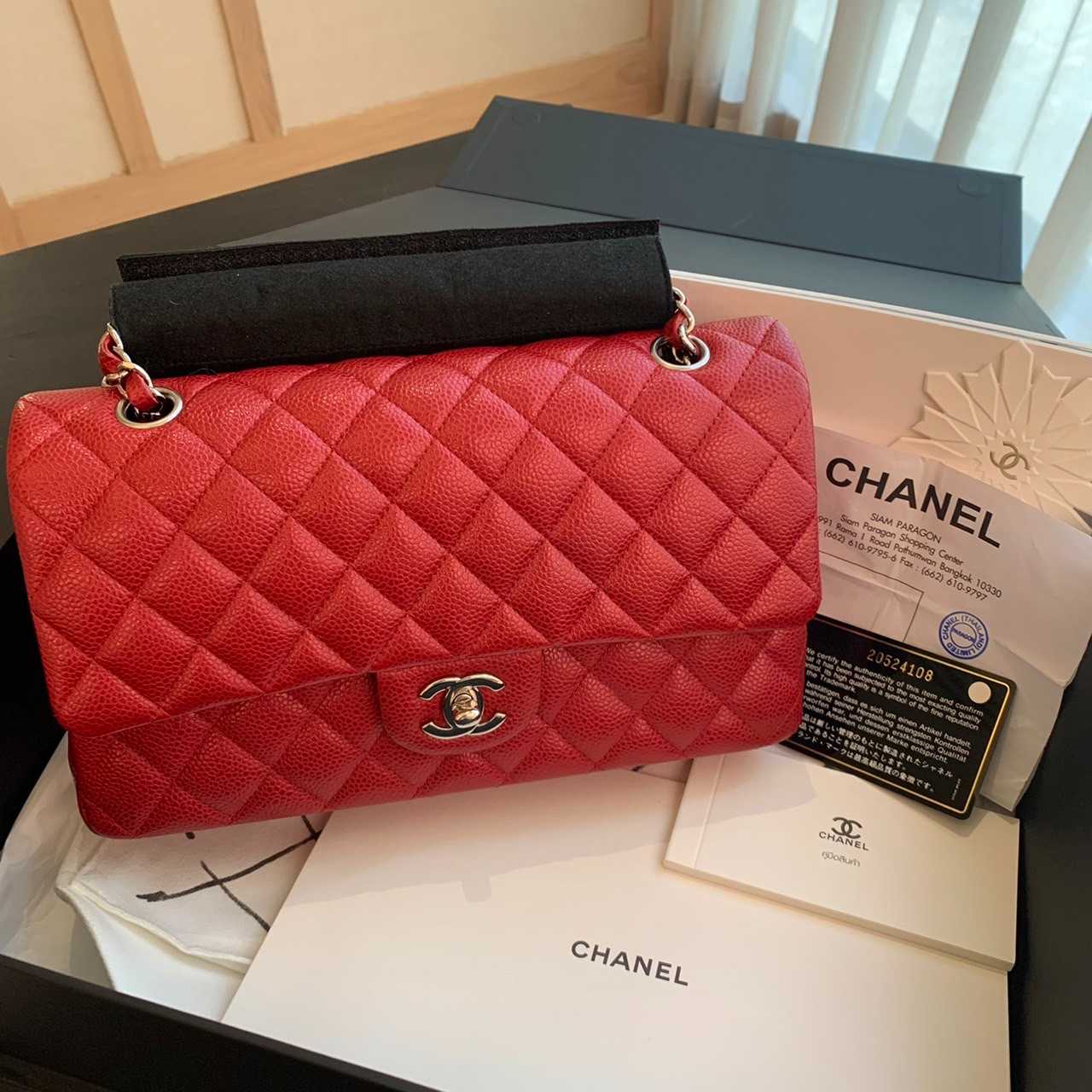 CO230409404 / Chanel / Classic Caviar Double Flap SHW