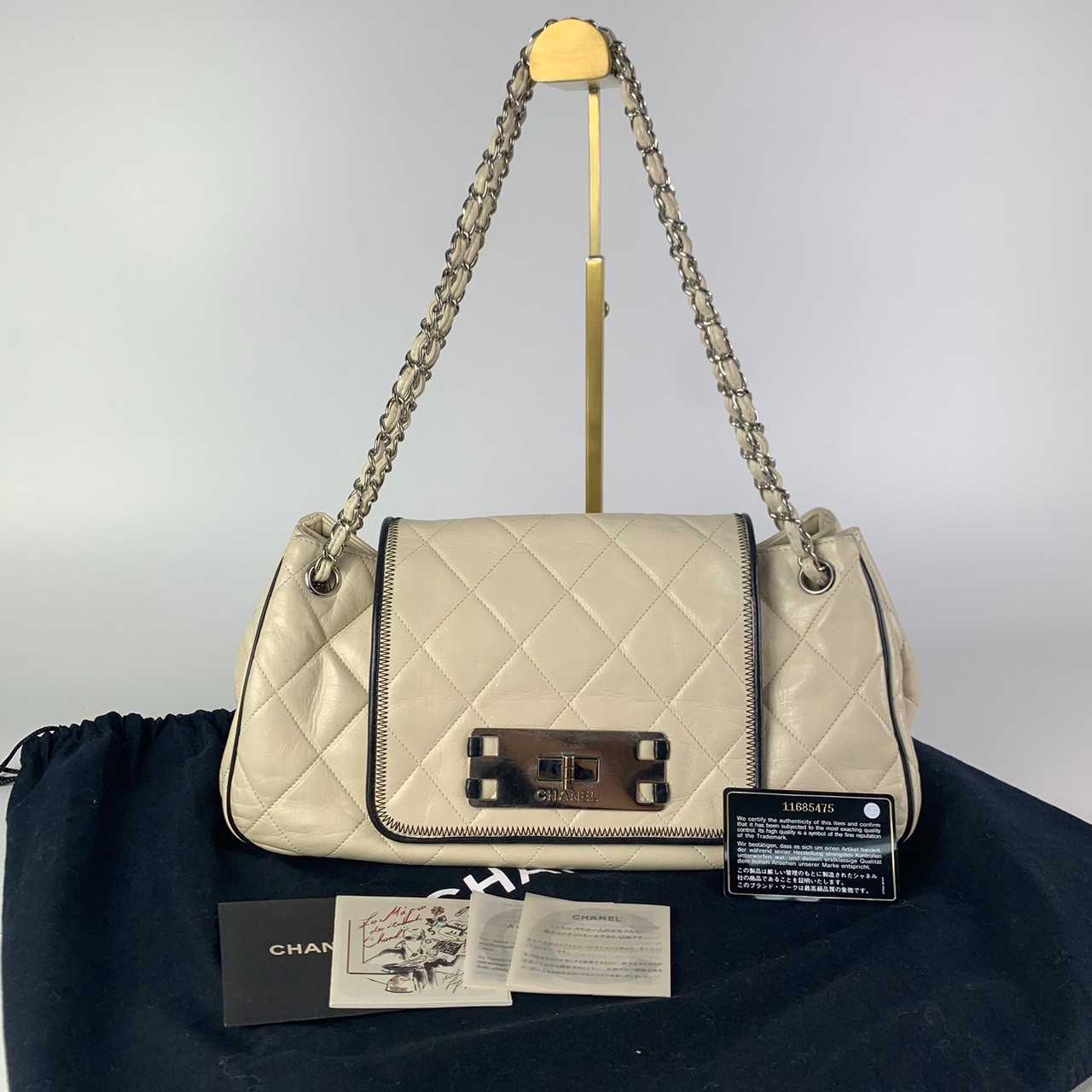 CO230509698 / Chanel / East West Mademoiselle Flap Bag