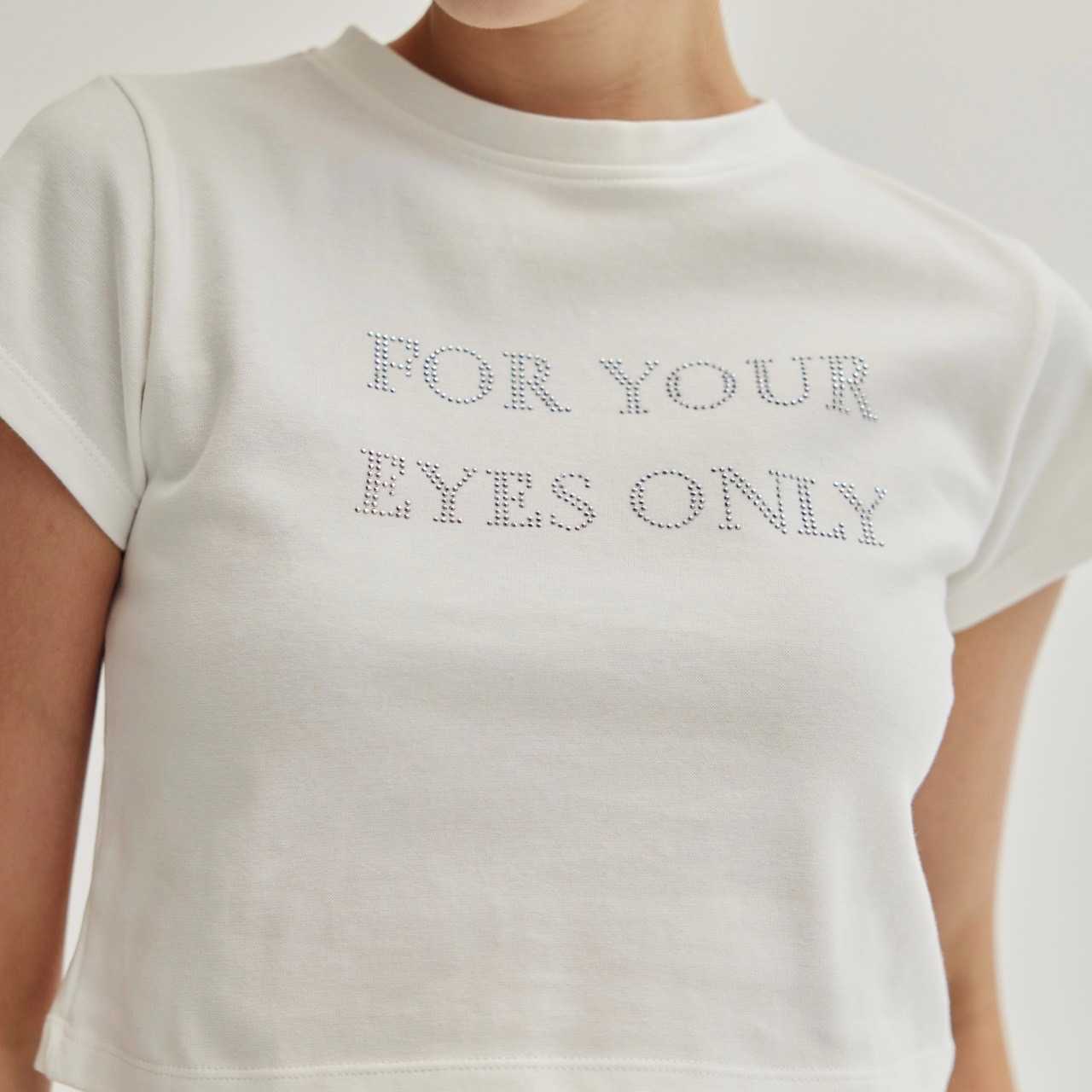 (HUSSA Styles) For your eyes Tee -White