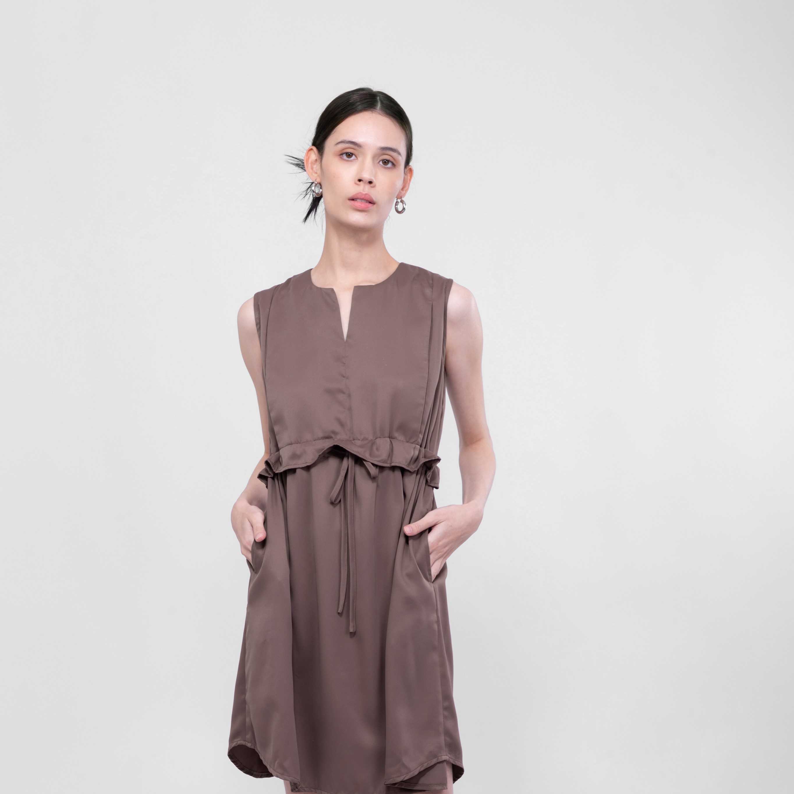 QueenCows ชุดให้นม Ava Slack Arm Vest (Rosewood Pink)