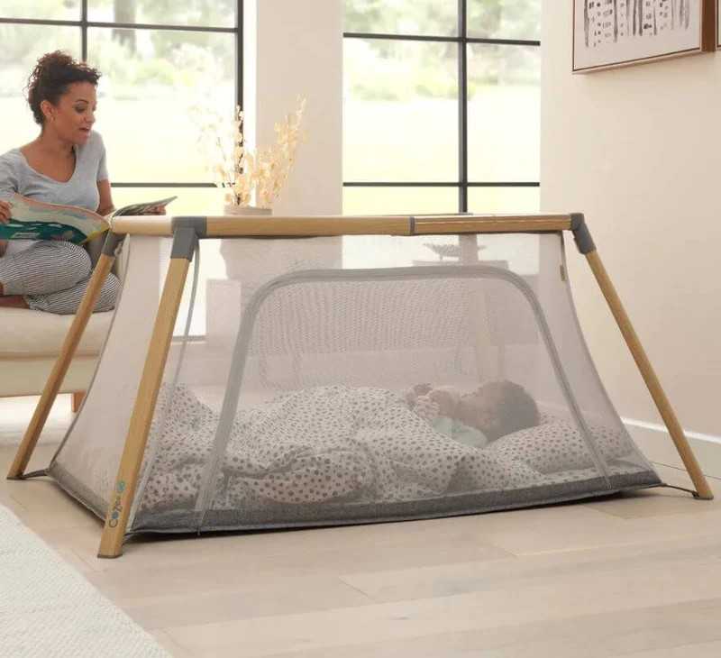 [พรีออเดอร์]  Tutti Bambini CoZee Go 3-in-1 Travel Cot