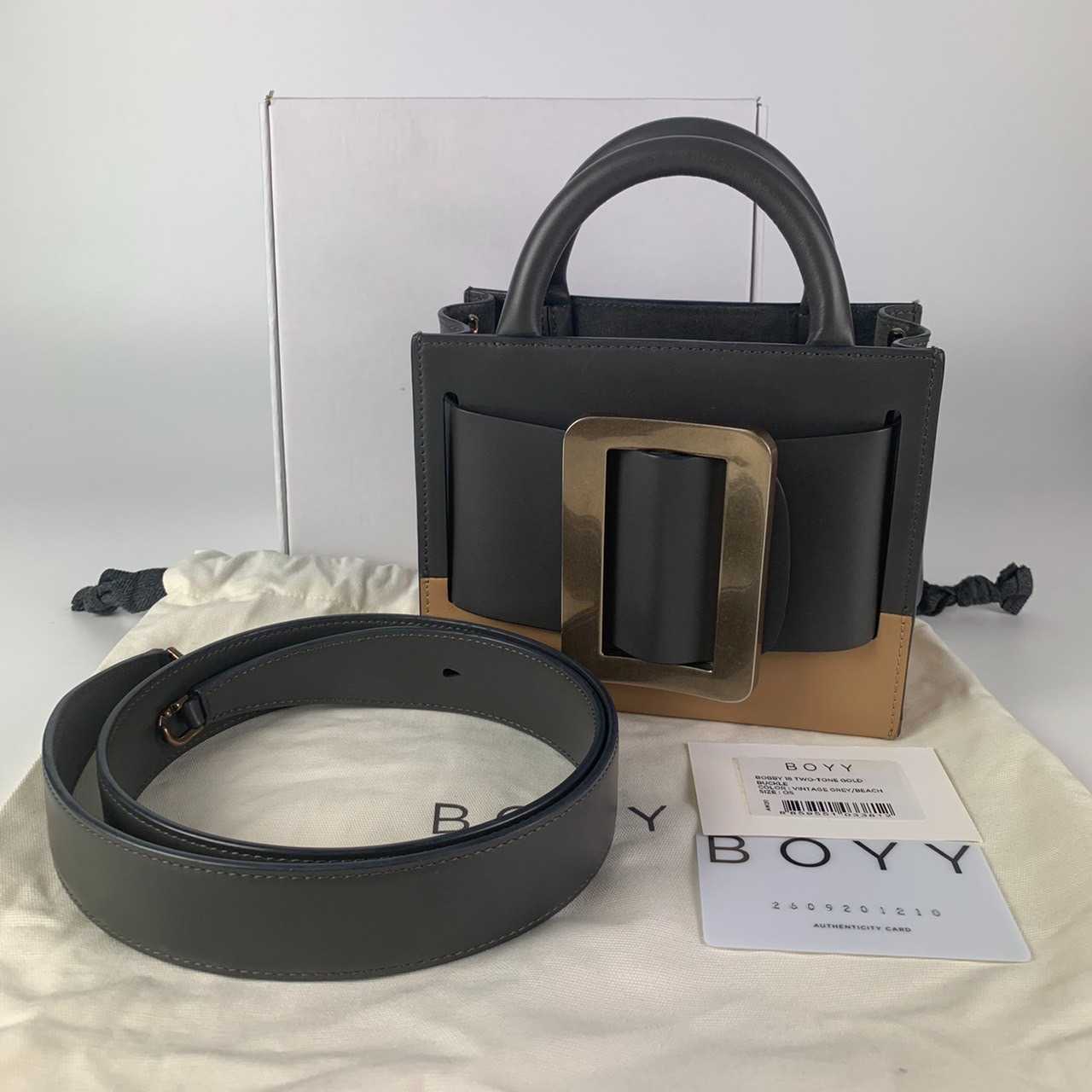CO230609983 / Boyy / Bobby