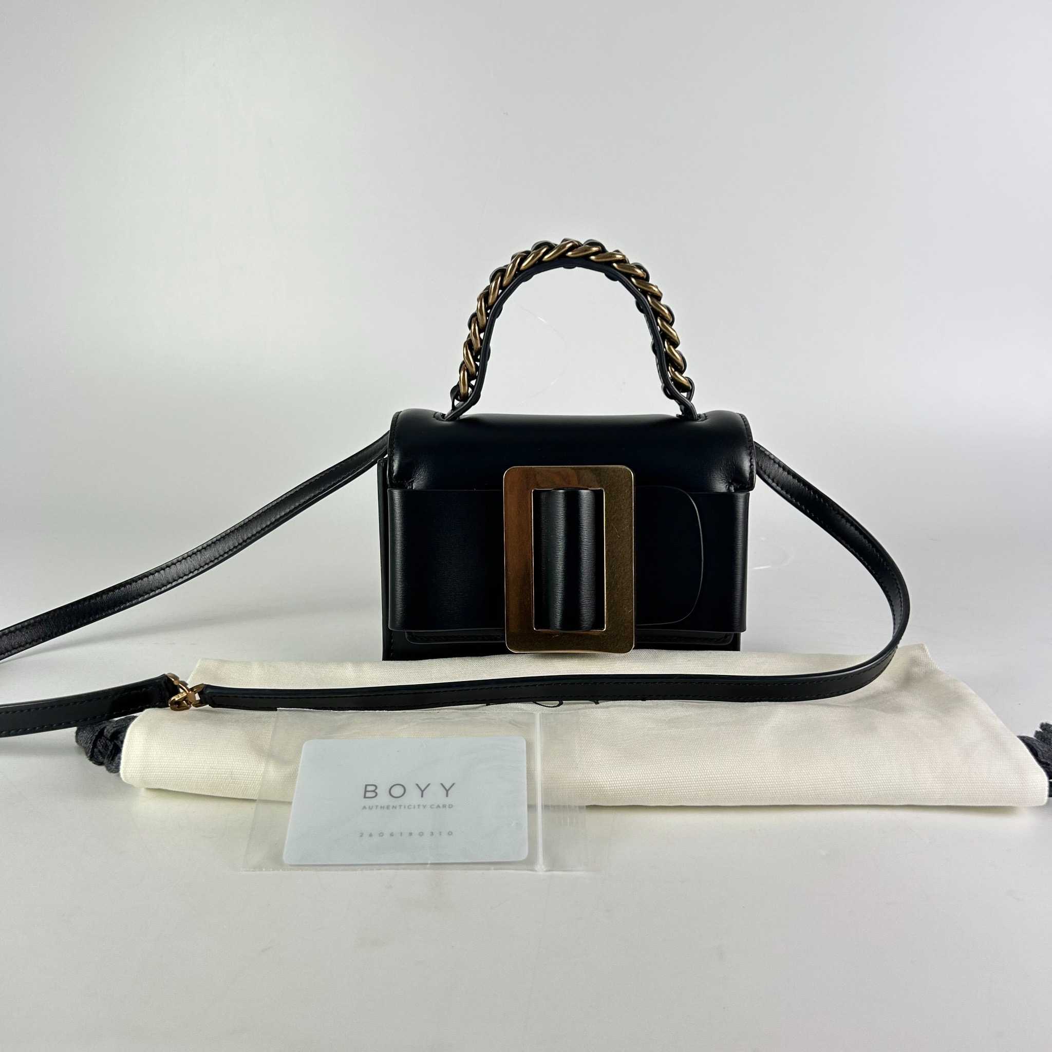 CO230610029 / Chanel / Fred