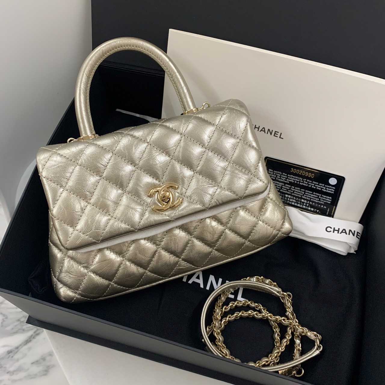 CO230610035 / Chanel / Coco Calfskin GHW