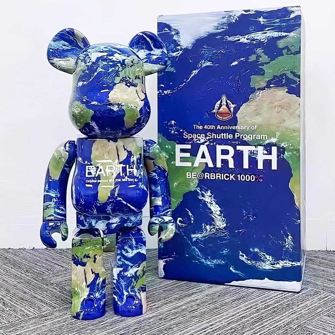 Be@rbrick Earth Nasa 1000% | LINE SHOPPING