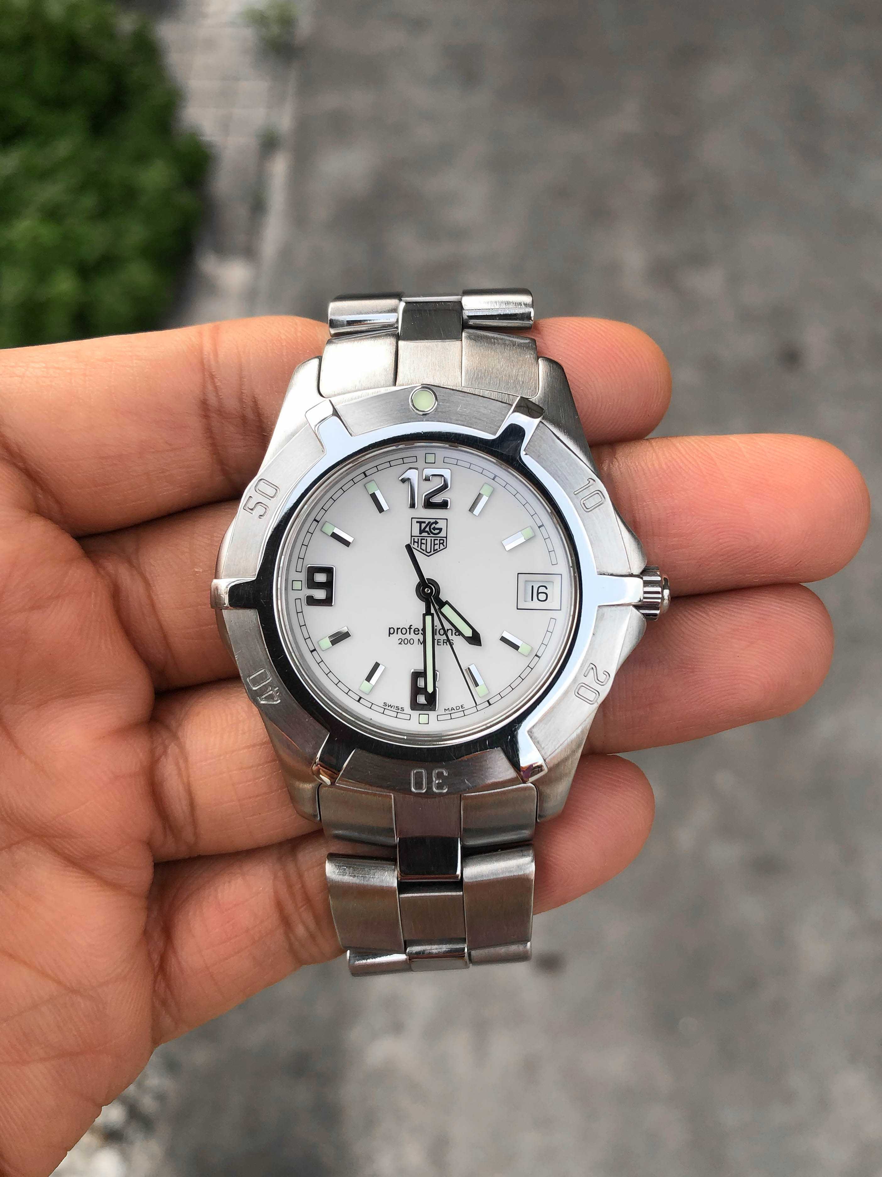 Tag Heuer S2000 Exclusive King Size Quartz หน้าขาว
