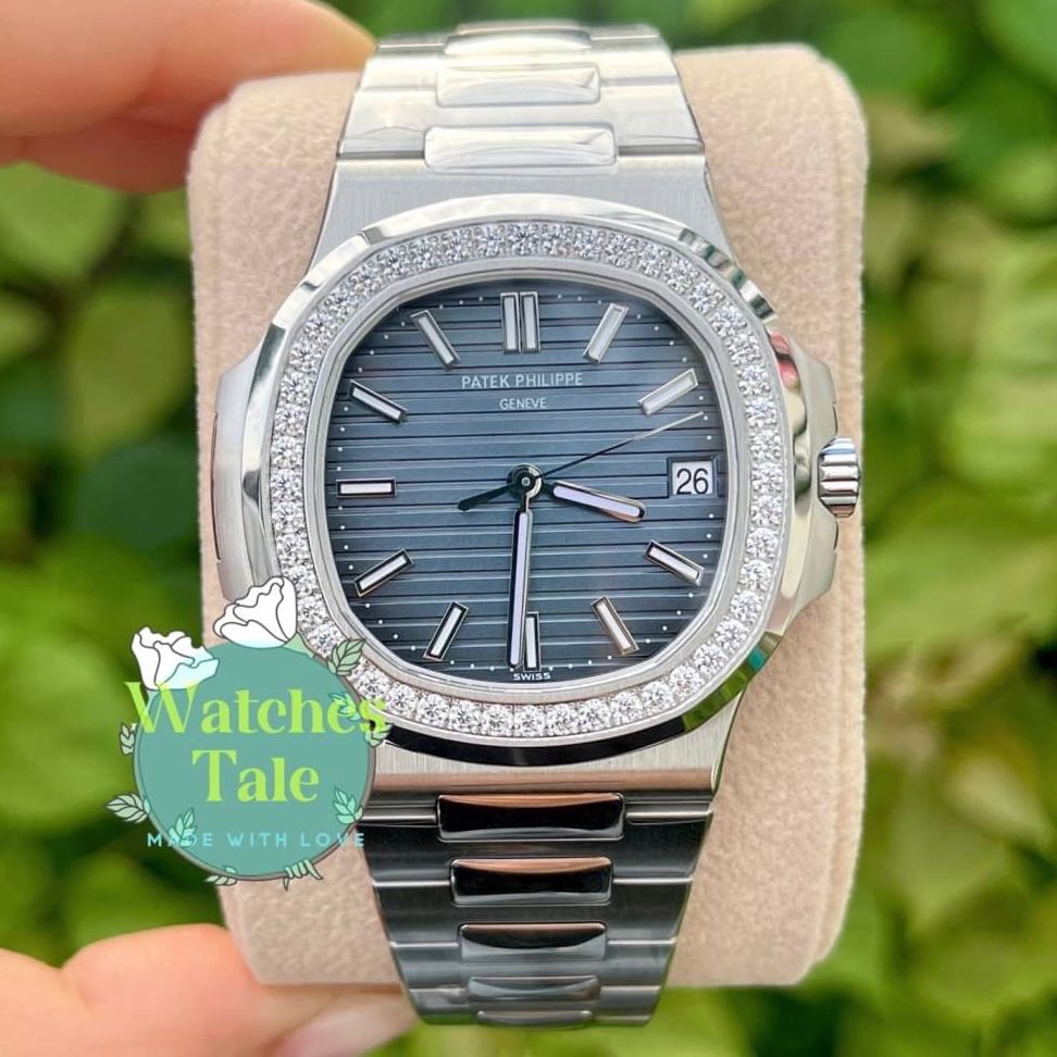 Patek Philippe Nautilus Ref.5713/1G Rare 3K