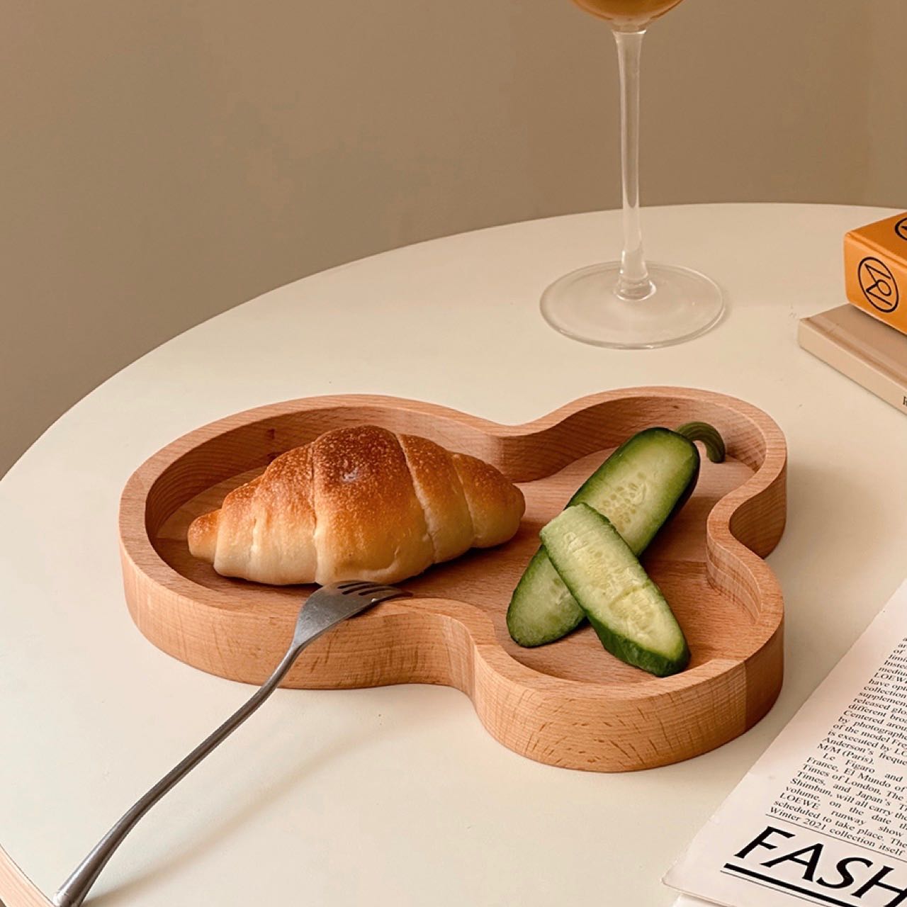 Lake shape wooden tray (Pre-order)