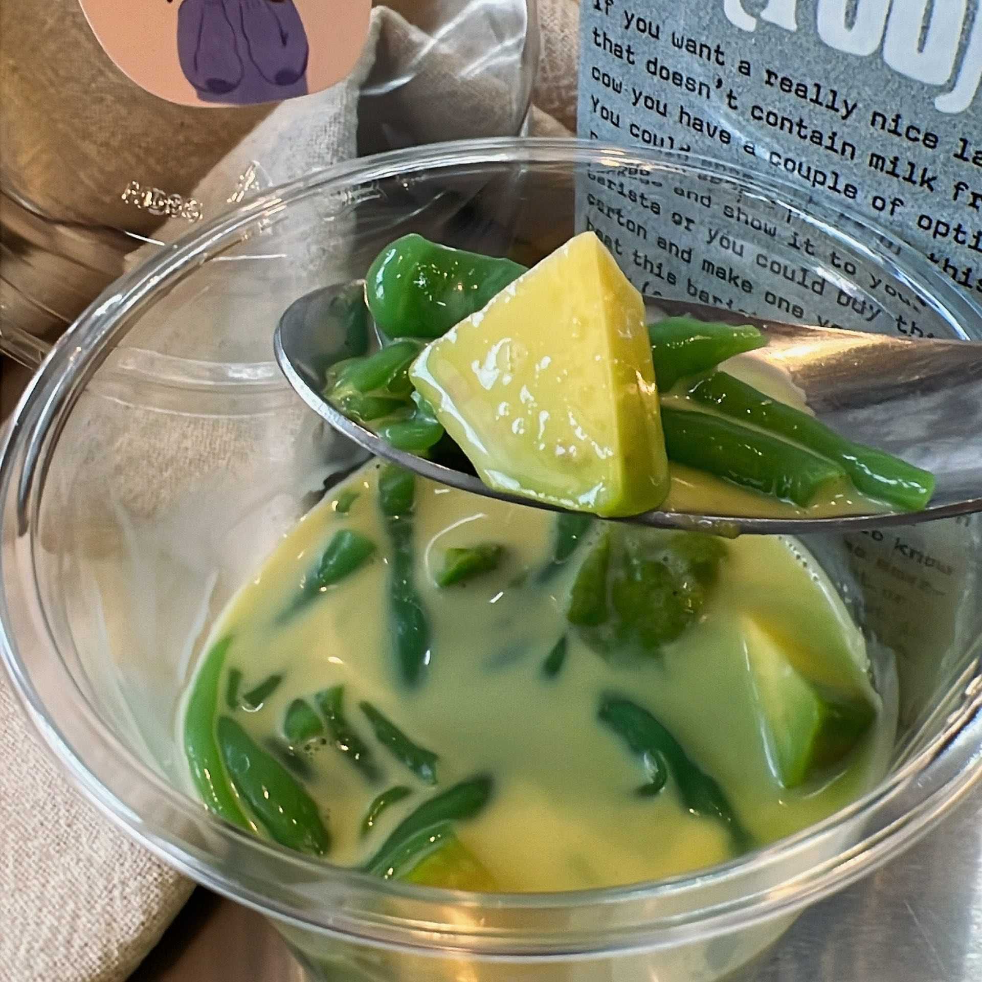 ลอดช่องอะโวคาโด้นมโอ๊ต (Sugar Free, Vegan)