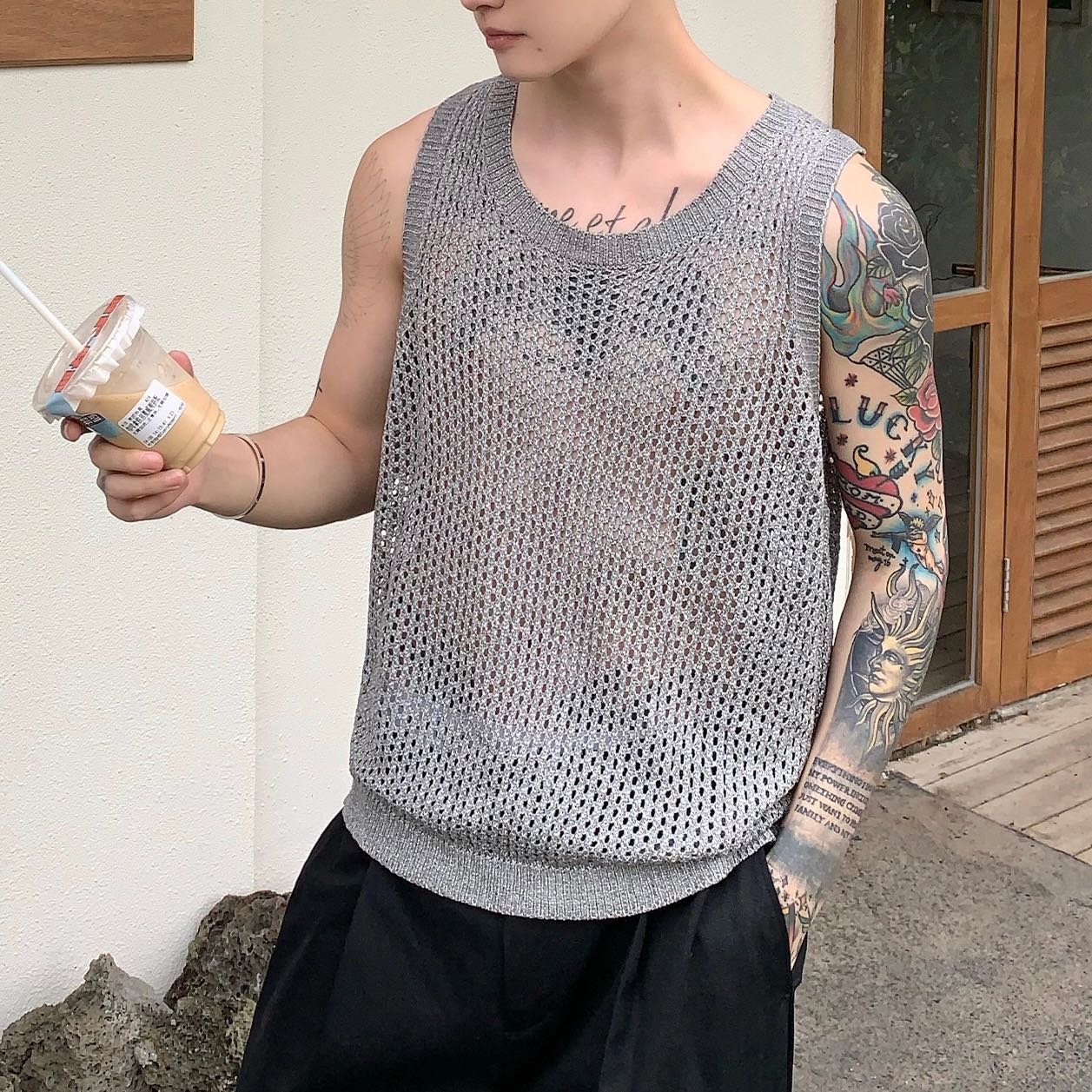 เสื้อกล้ามไหมพรม