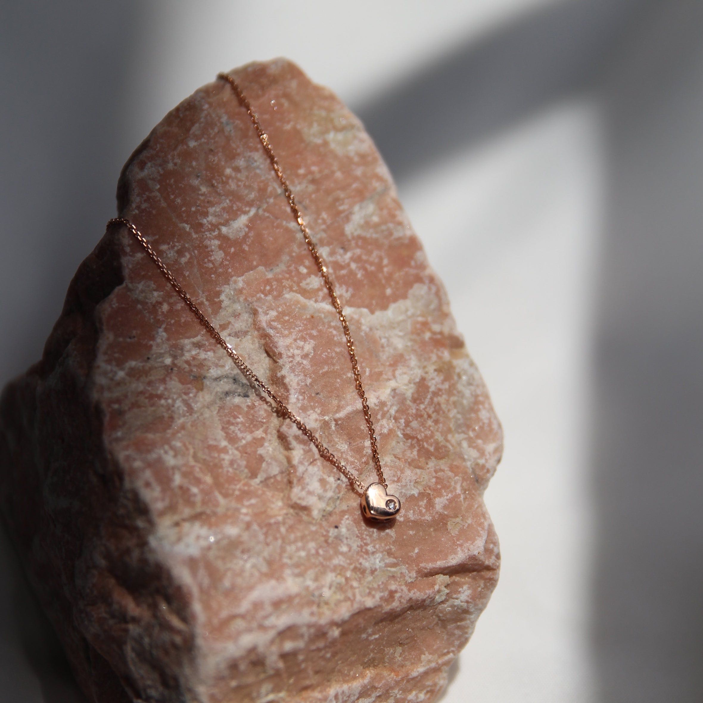 NECKLACE - Heart Diamond Pink gold