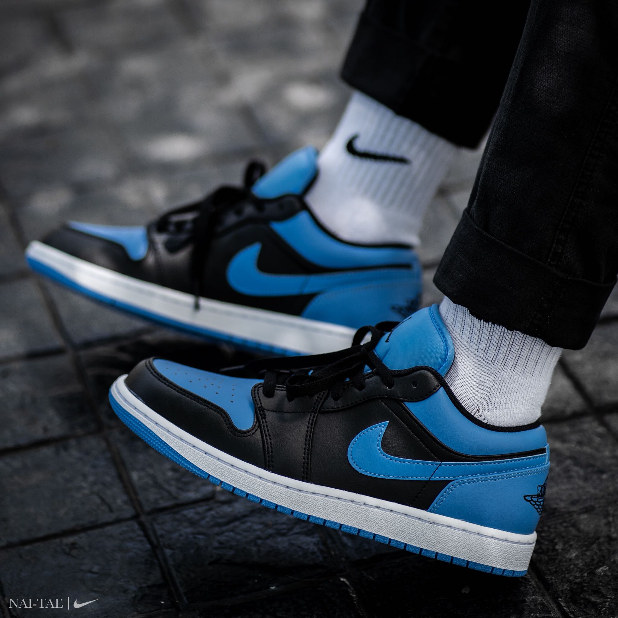 AIR JORDAN 1 LOW UNIVERSITY BLUE