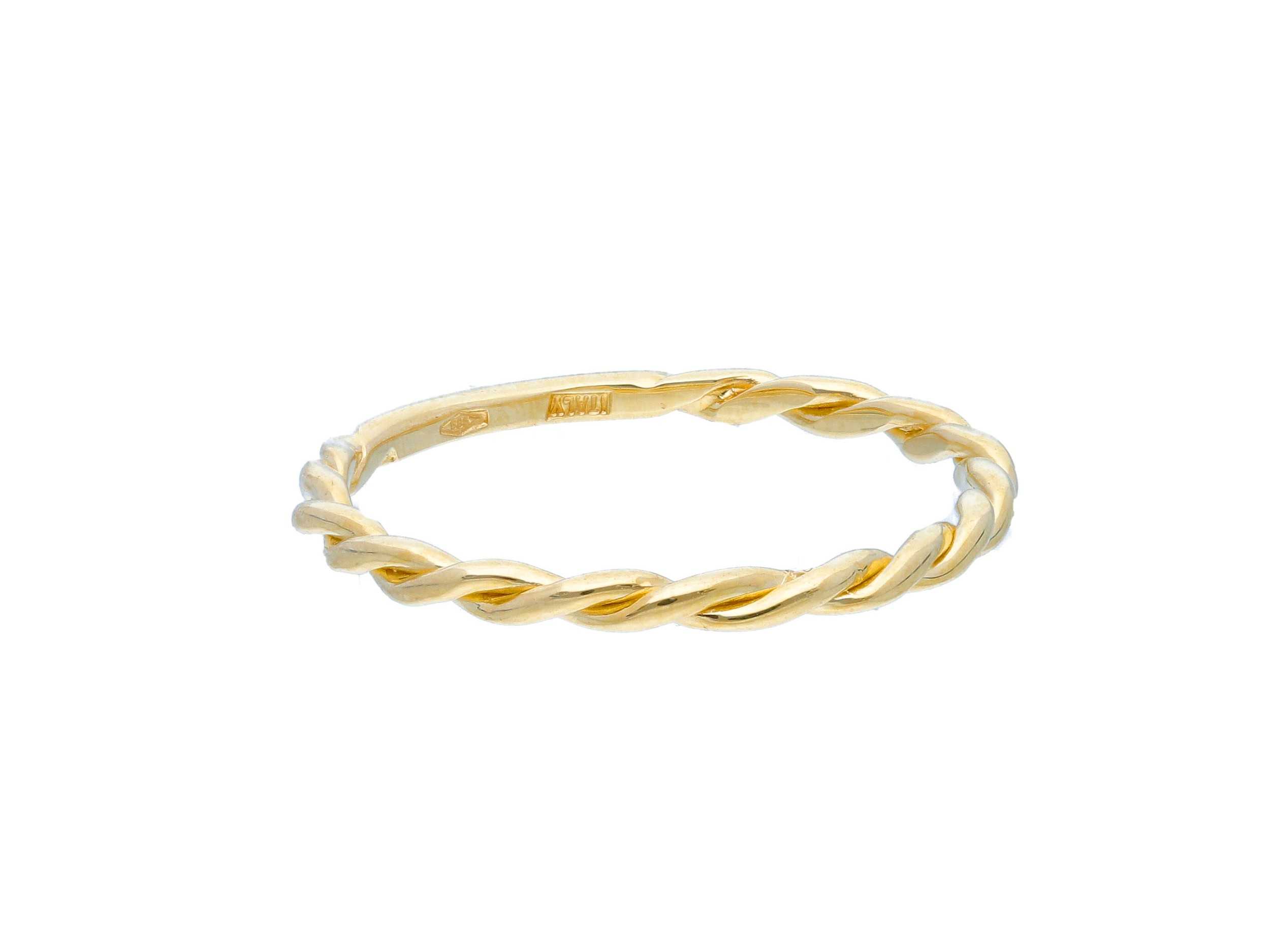 RING - Twisty