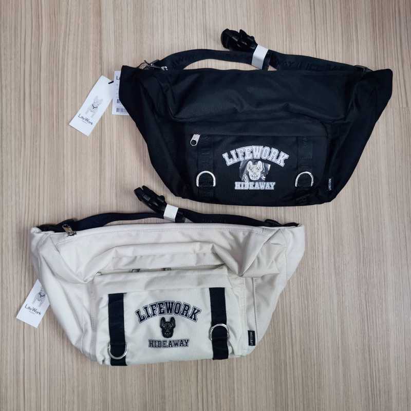 กระเป๋าคาดอก LIFEWORK Logo Hipsack​lw235bg202   📌(ทักเชทก่อนสั่งซื้อ) 
