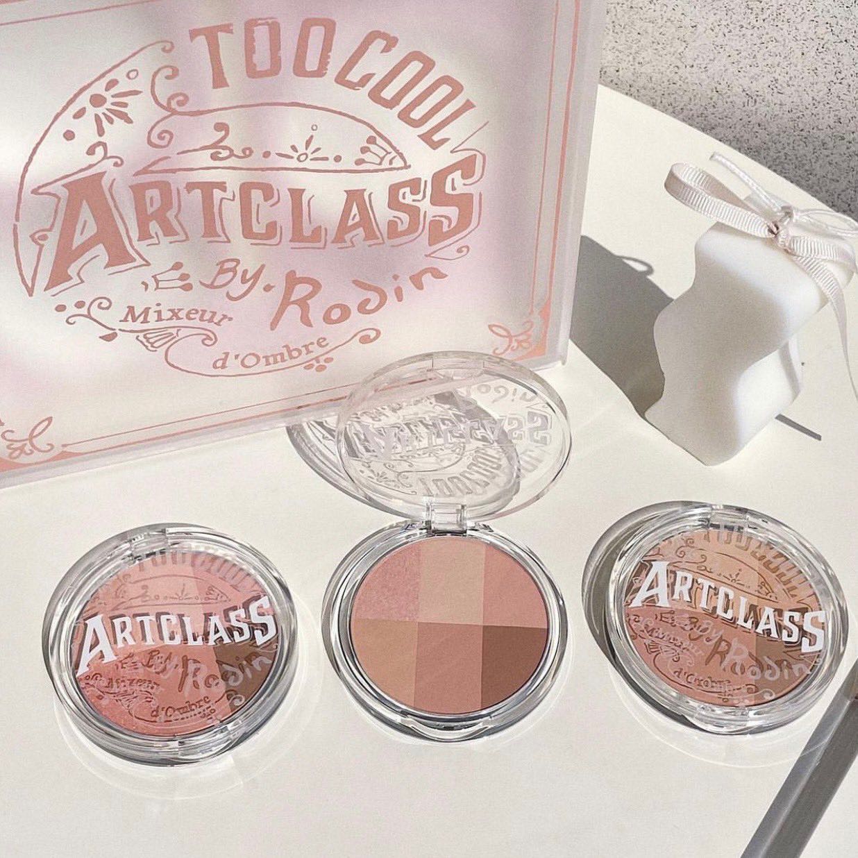 (พร้อมส่ง) Too Cool For School Blending Eyes + Brush แถมแปรง สี 03 Coral Brown