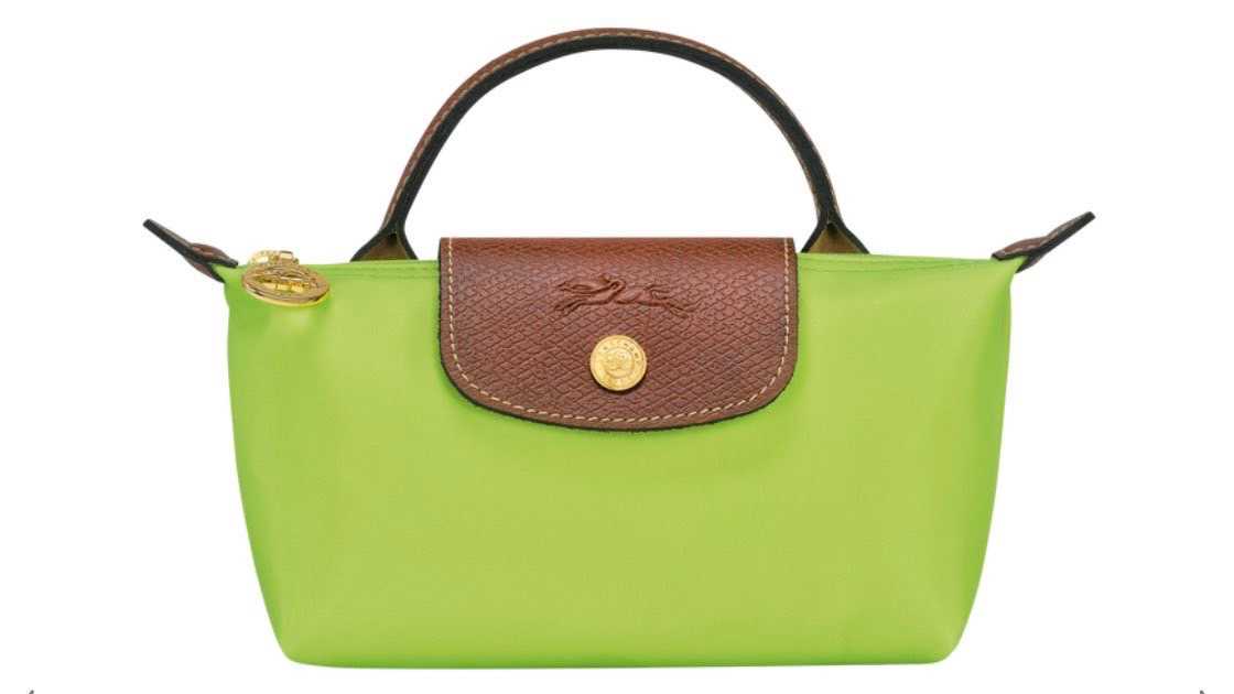 กระเป๋าถือ Longchamp รุ่น Extra Small Le Pliage Pouch สีเขียว (Green Light)