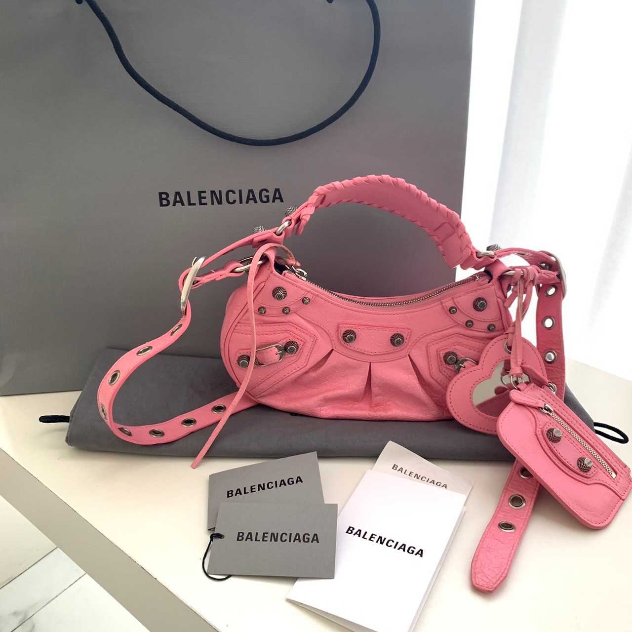 CO230710309 / Balenciaga / Le Cagole Lambskin