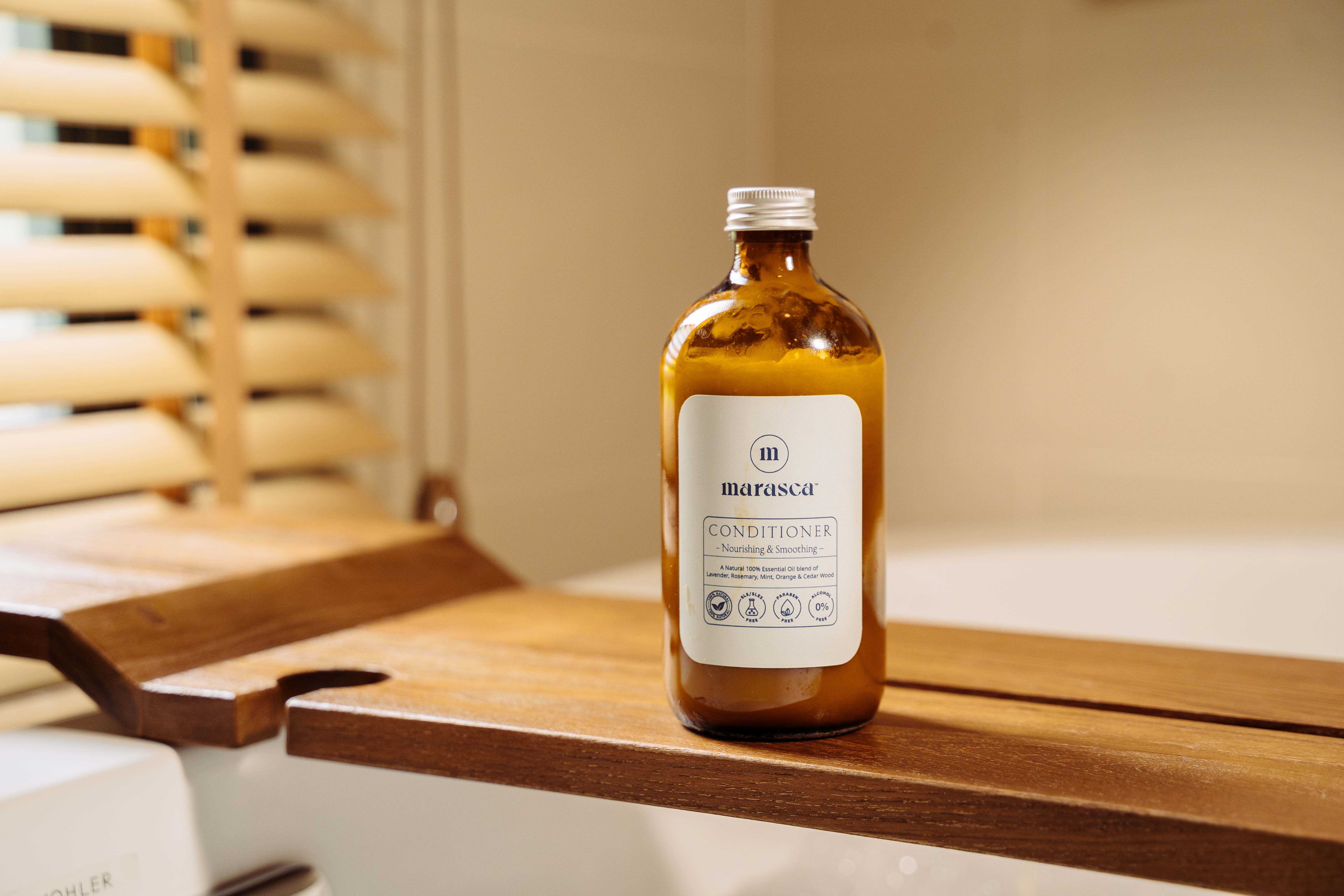 ครีมนวดผม มาราสก้า ขนาด 500 มล. (ขวดแบบเติม) Marasca Conditioner 500 ml. (Refill Bottle)