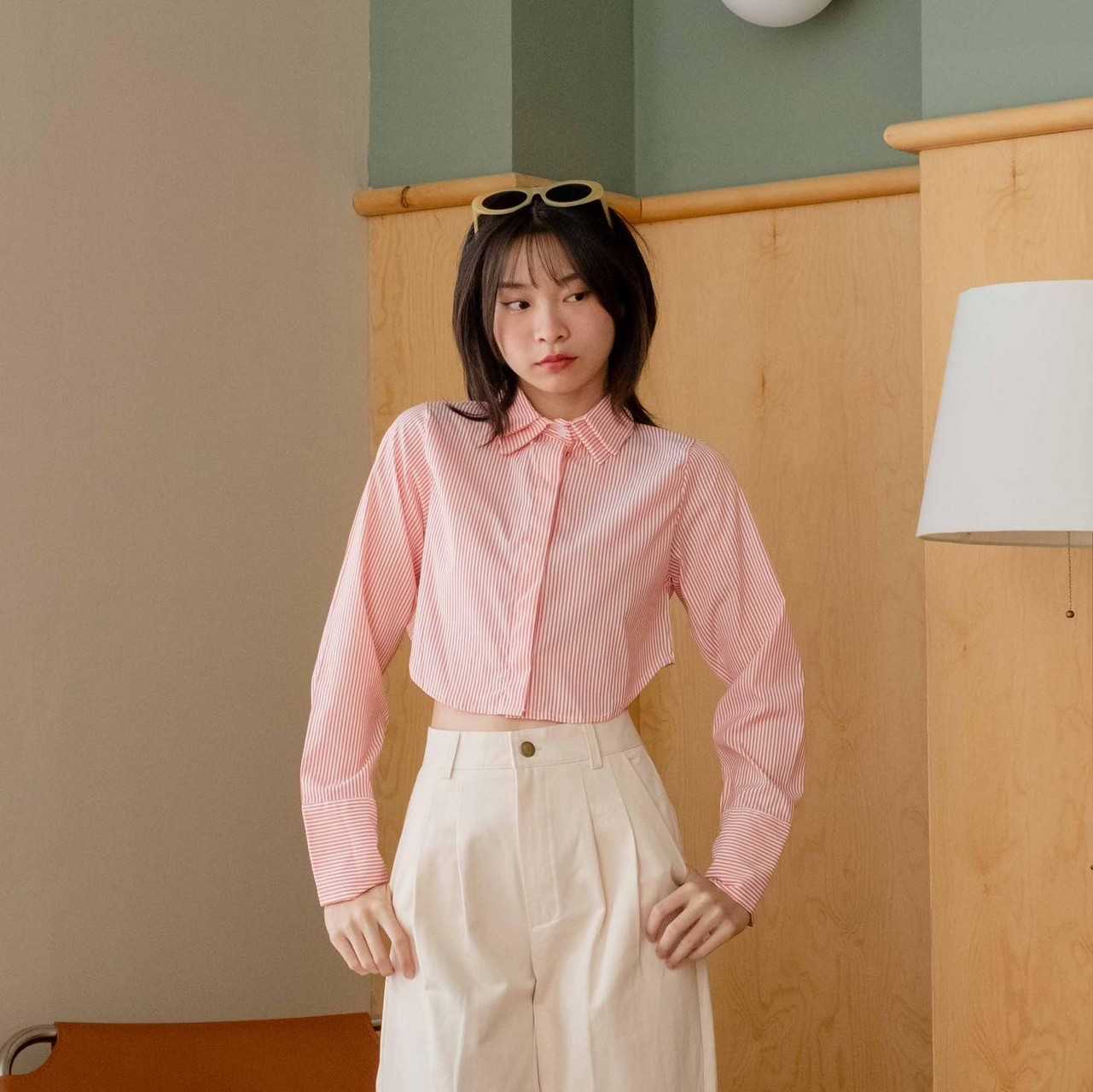 (PREORDER 2 WEEKS) Kimmame - เสื้อ รุ่น Double Collar Crop Shirt 2 สี