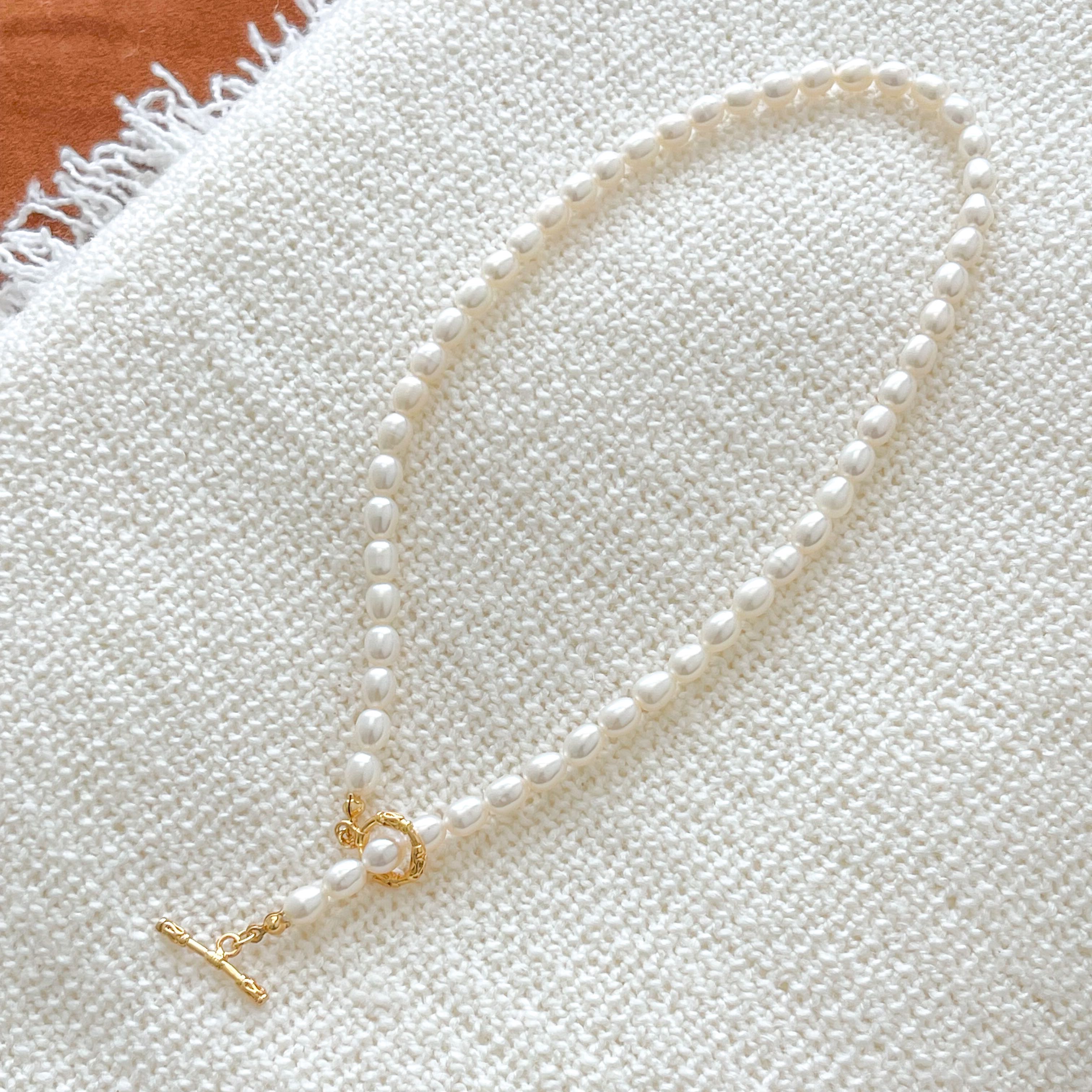 Agnes Pearl Choker