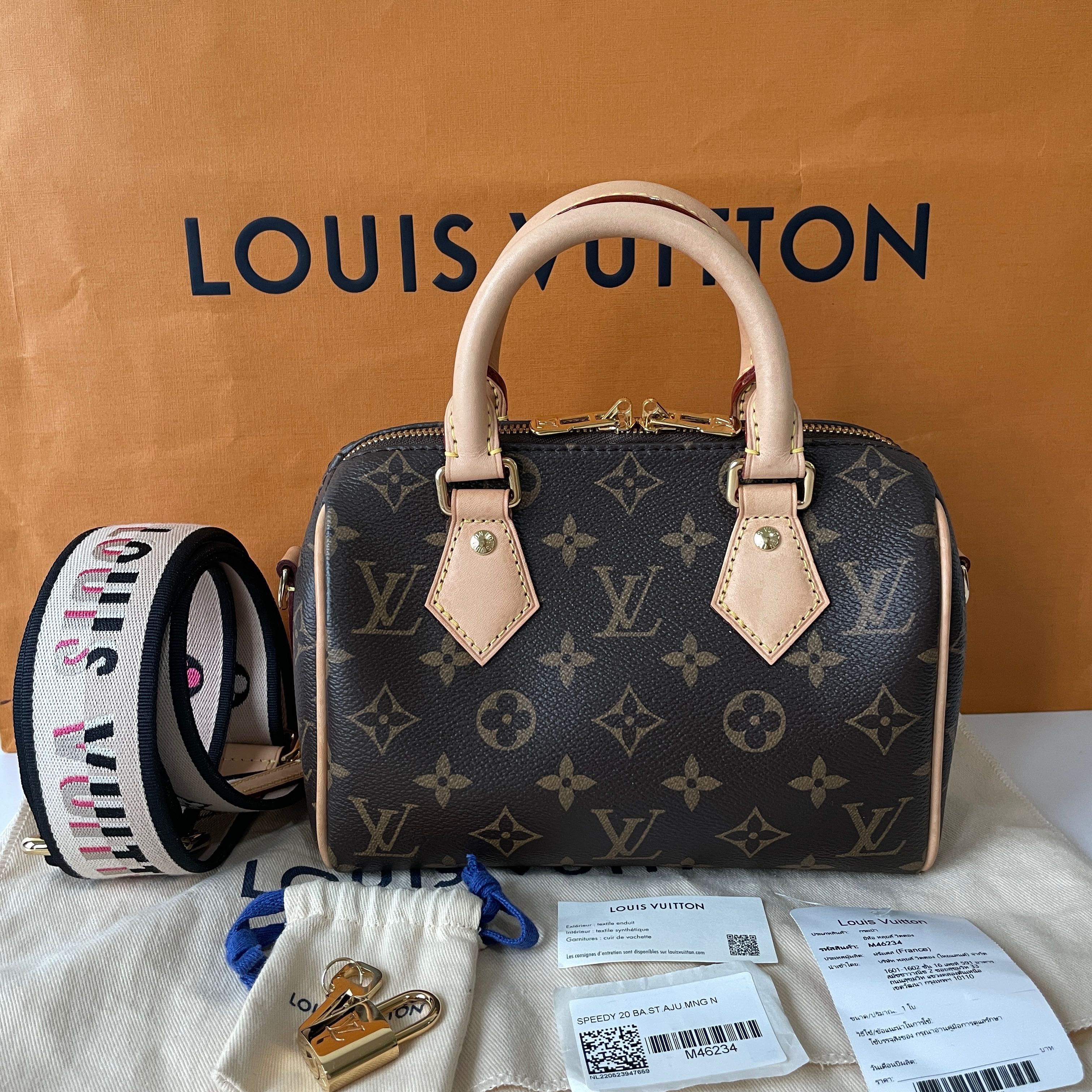 Used! LV Speedy 20 with strap ปี2022