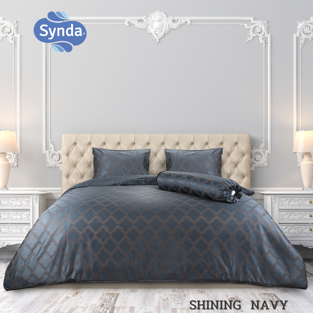 Synda​ ผ้าปูที่นอนรัดมุม รุ่น Micro Plus Cotton ทอ 520 เส้นด้าย ลาย SHINING NAVY