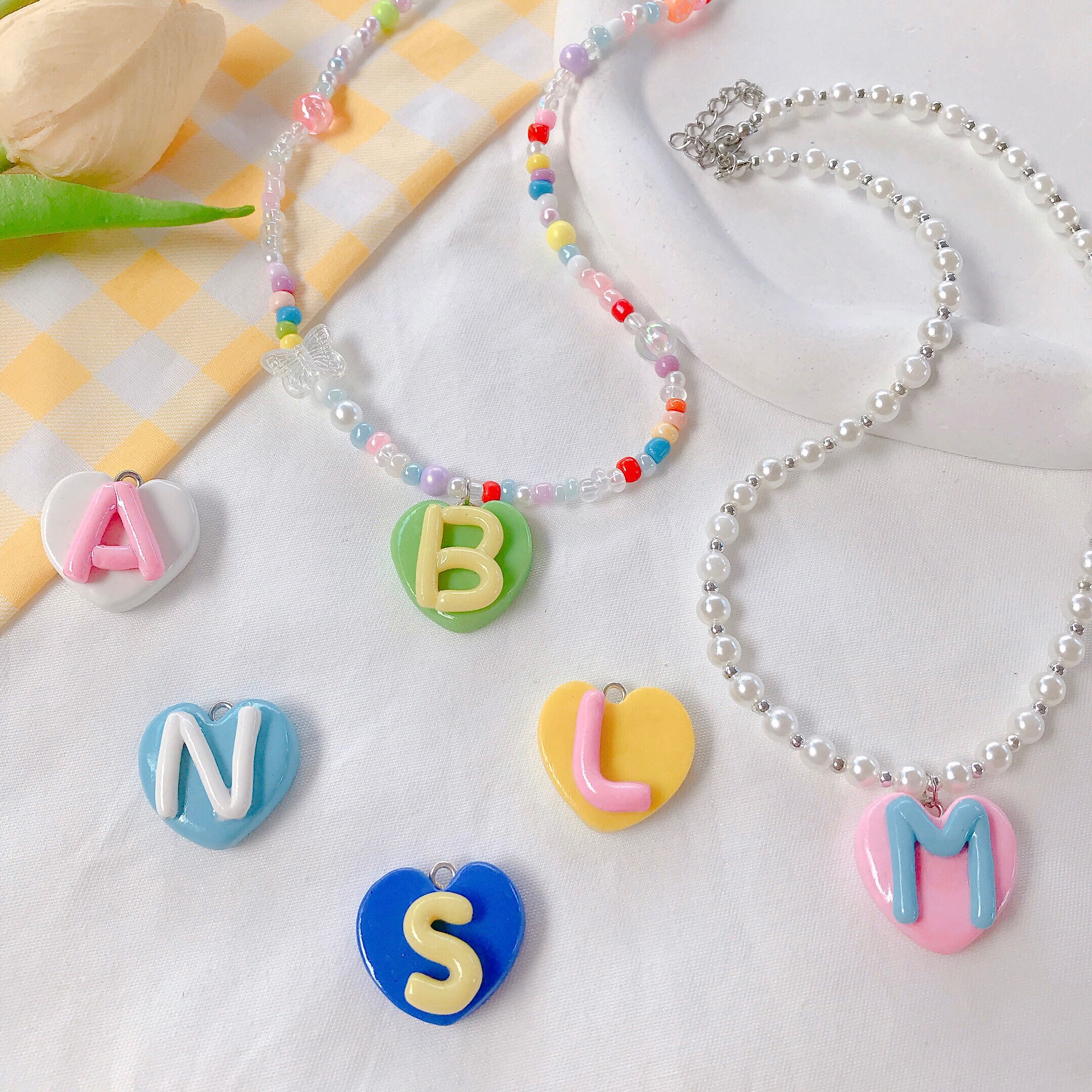 สร้อยคอจี้ดินปั้นหัวใจ ตัวอักษร-💛mini heart clay necklace 💚