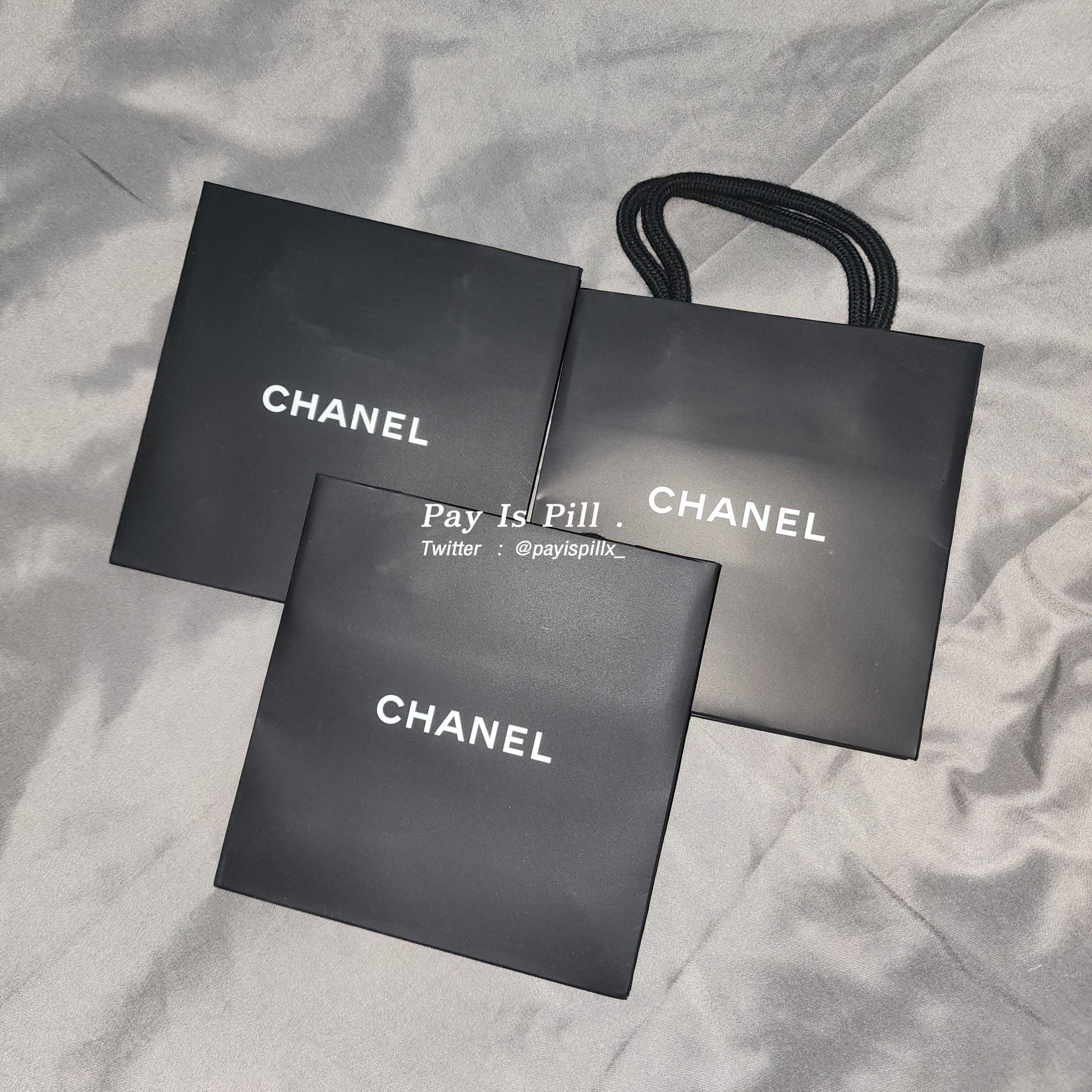 ถุงกระดาษ Chanel ไซส์ 5.5 x 5.5 นิ้ว