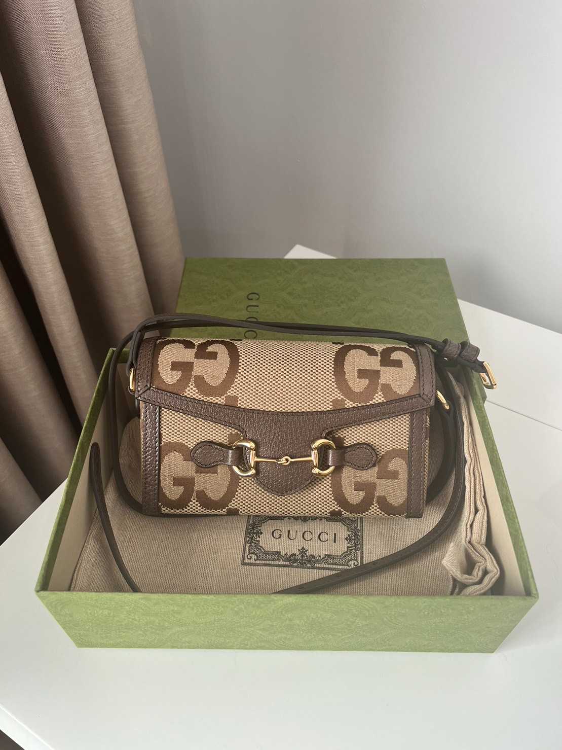📌(ทักเชทก่อนสั่งซื้อ)   New Gucci Horsebit 1955 mini bag jumbo logo