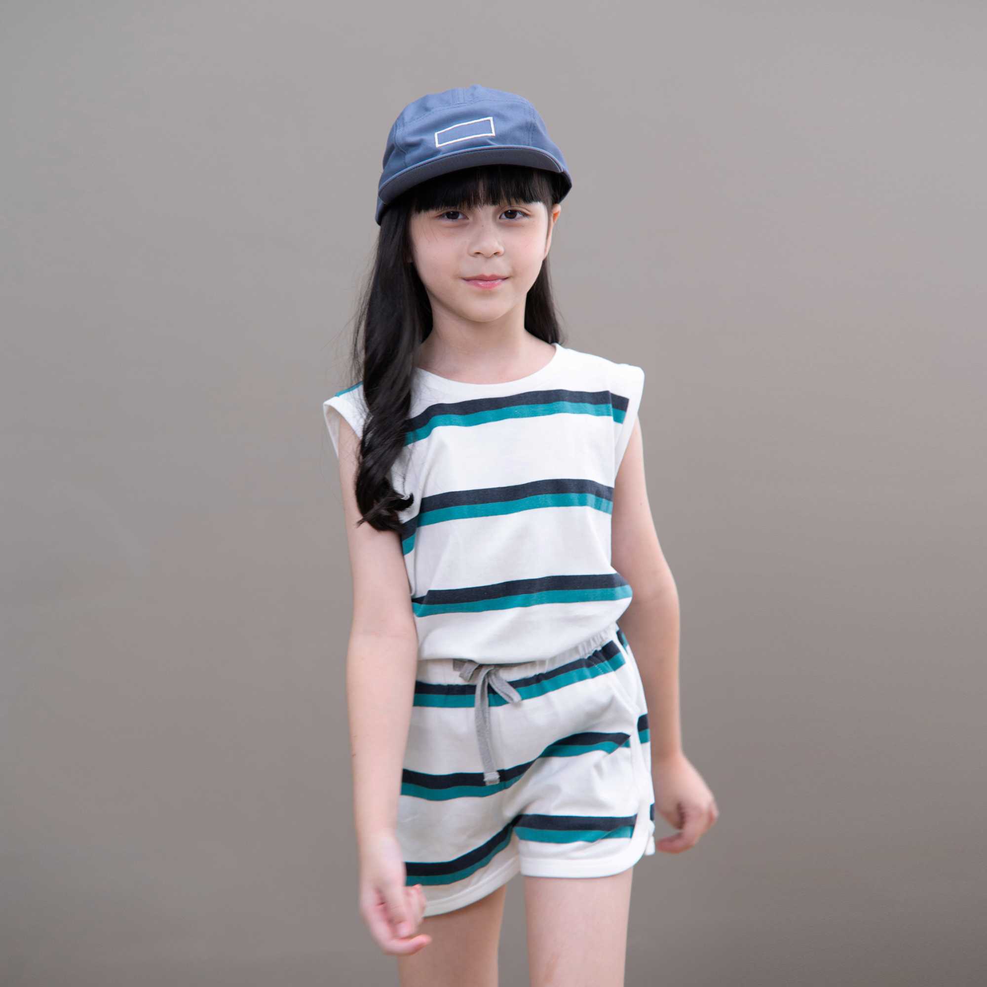 QueenCows Kids ชุดเซ็ต Striped Lagoon JS Vest (Off White)