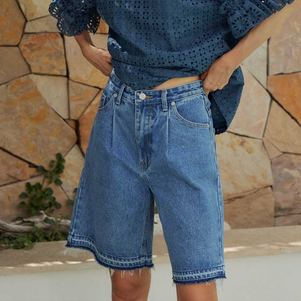 (พร้อมส่ง) Perana Jeans 001 กางเกงยีนส์ขาสั้น