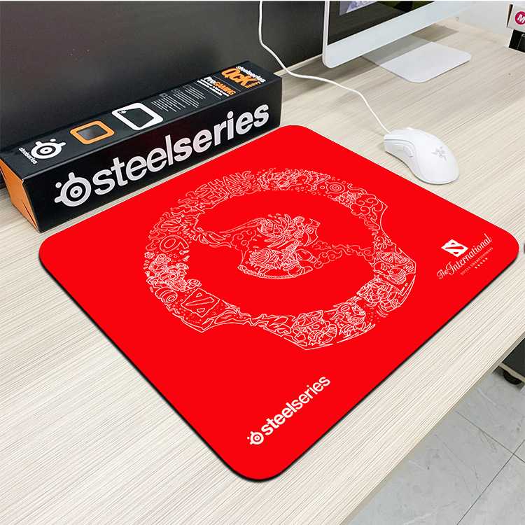 Steelseries QCK XXL Gameing แผ่นใหญ่ แผ่นรองเมาส์เกมมิ่ง mouse pad gaming (DOTARED)