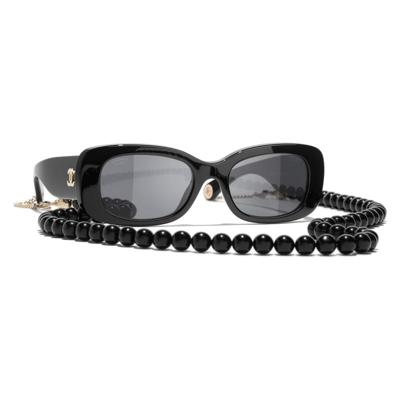 Chanel square sunglasses with chain in black (Pre-order)