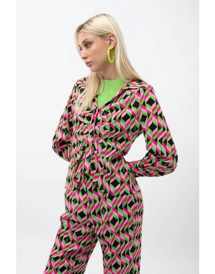 เสื้อเชิ้ตแต่งย่นลายเรขาคณิต | Geomatic Print V-Neck Shirt with Ruched Detail | 06064