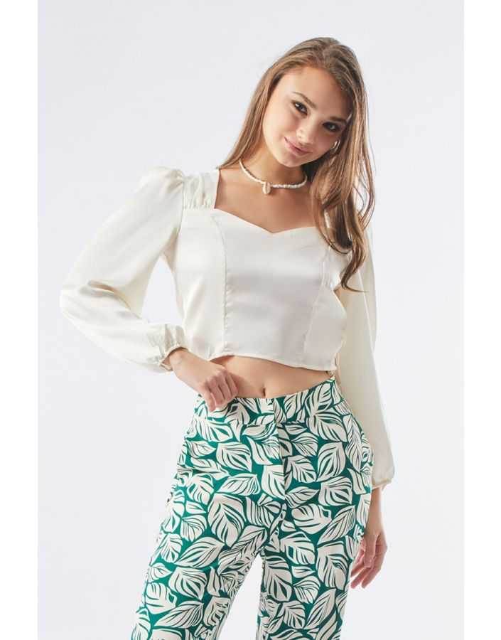 เสื้อเบลาส์ผ้าซาติน | Heart Shaped Neck Satin Blouse | 06019