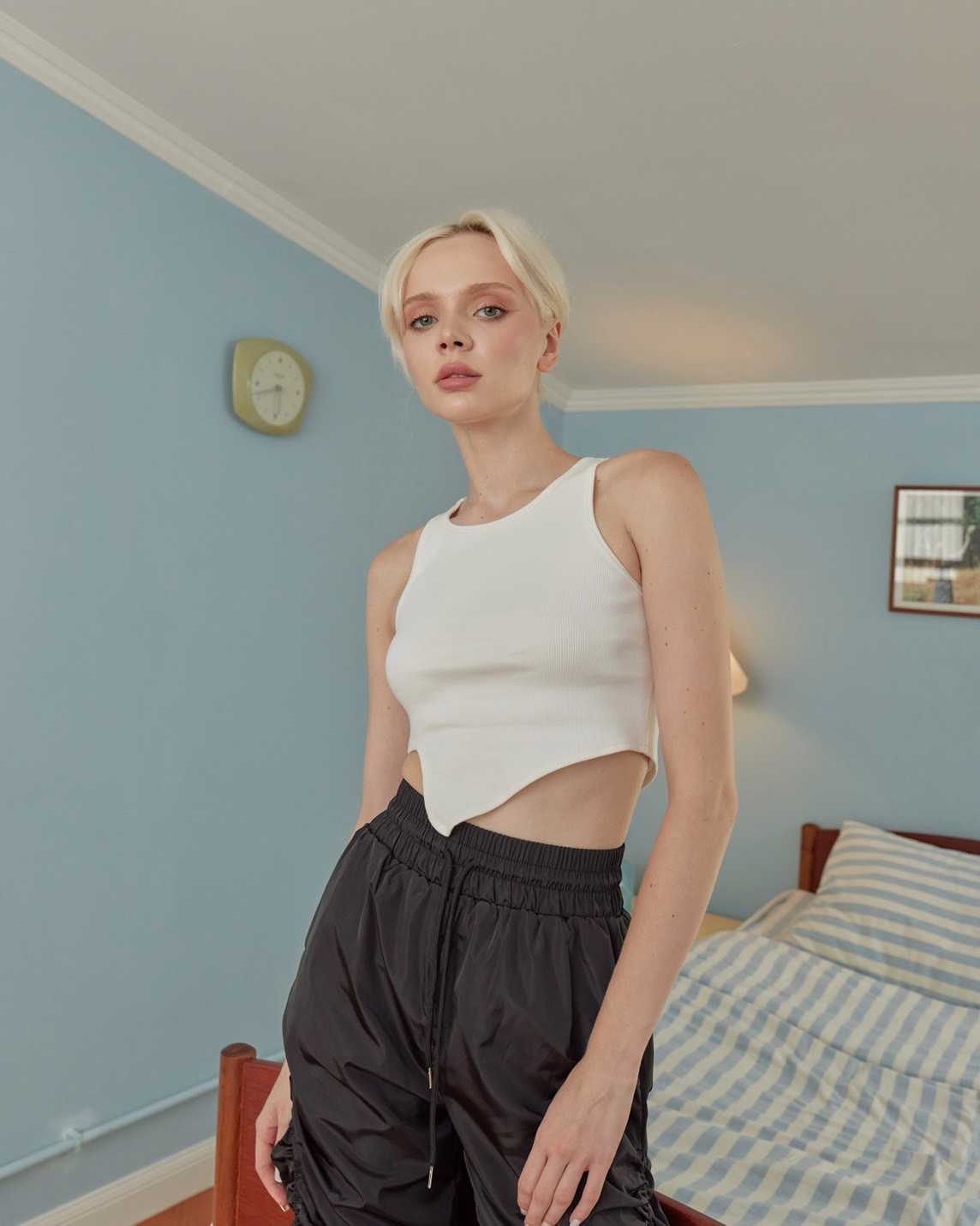 (HUSSA Styles) Jodie Top -White เสื้อกล้าม ผ้ายืดร่อง